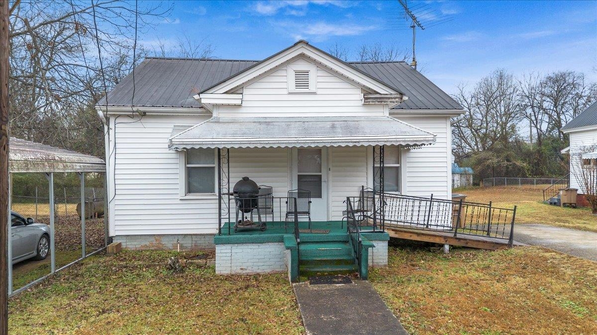Photo 2 of Single family home for sale at 550 Leaman Ave, Whitmire, SC 29178 | MLS# SPN331635 | Listing updated on 2026-09-03