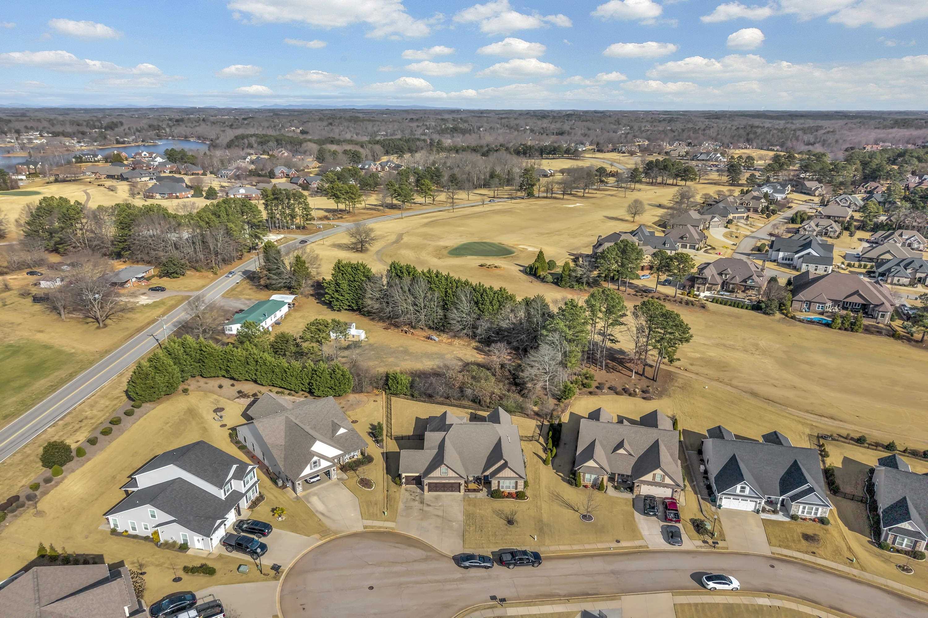 Homes for sale in Inman, SC | 324 Holly Oaks Ln, Inman, SC 29349 | MLS# SPN332290