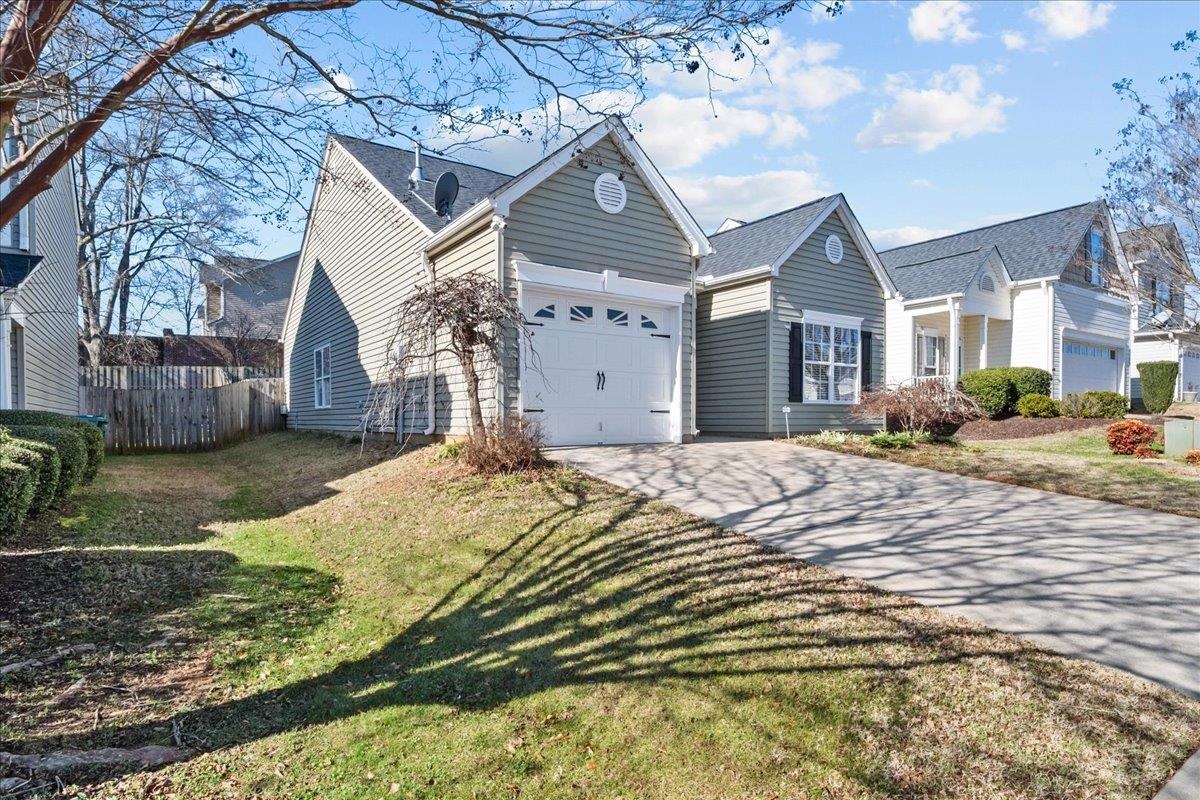 Homes for sale in Boiling Springs, SC | 408 Bridgewood Ct, Boiling Springs, SC 29316 | MLS# SPN332854