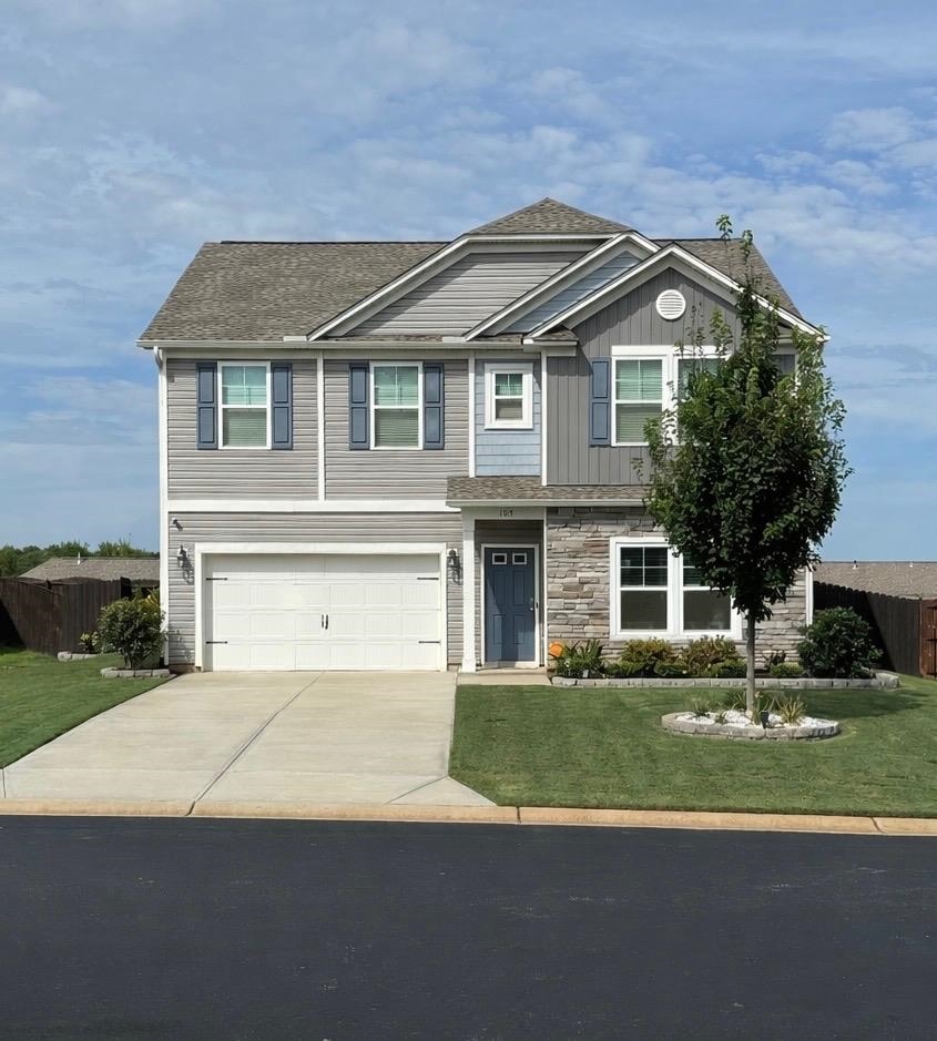 Homes for sale in Duncan, SC | 105 Viewmont Dr, Duncan, SC 29334 | MLS# SPN332906