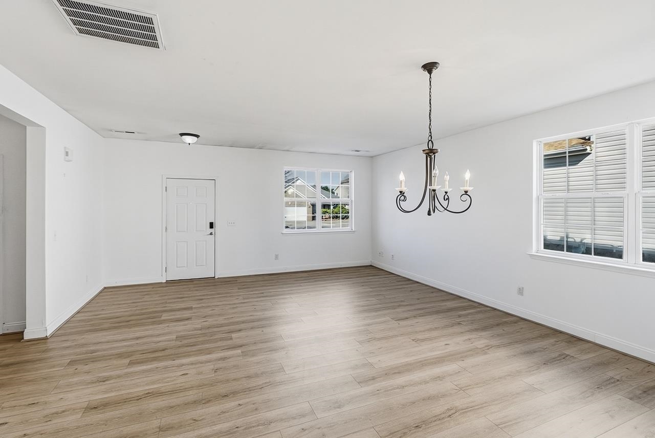 Homes for sale in Roebuck, SC | 811 South Edisto River Dr, Roebuck, SC 29376 | MLS# SPN333003