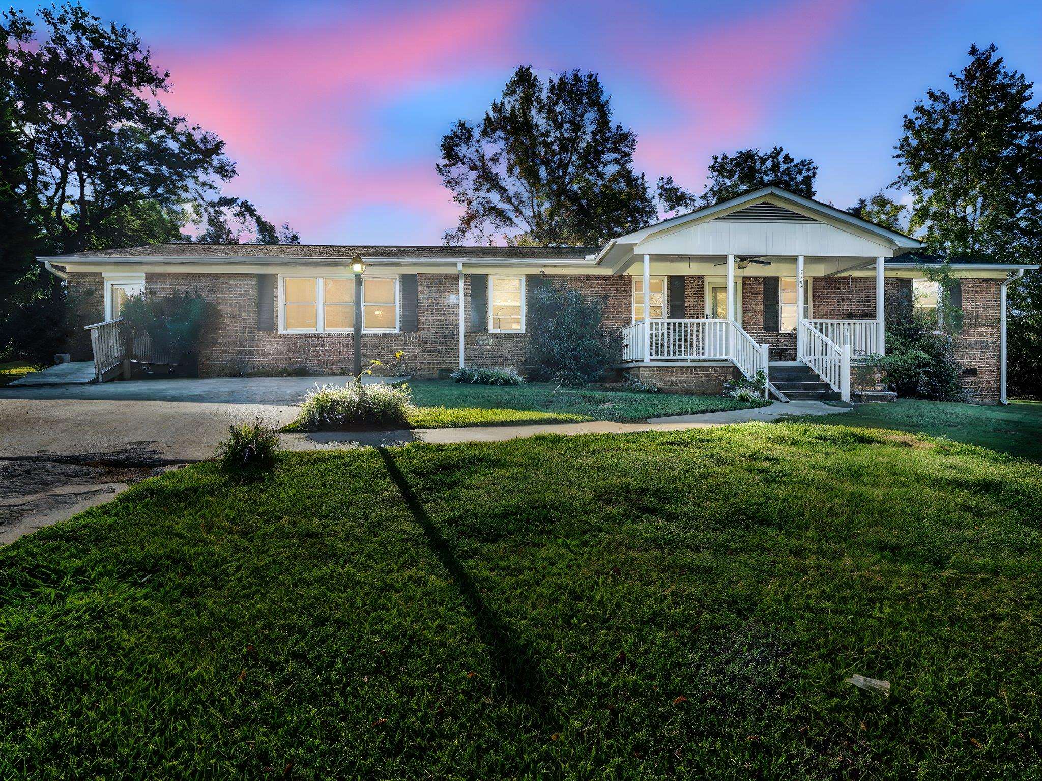 Homes for sale in Cowpens, SC | 127 Crystal Dr, Cowpens, SC 29330 | MLS# SPN333006