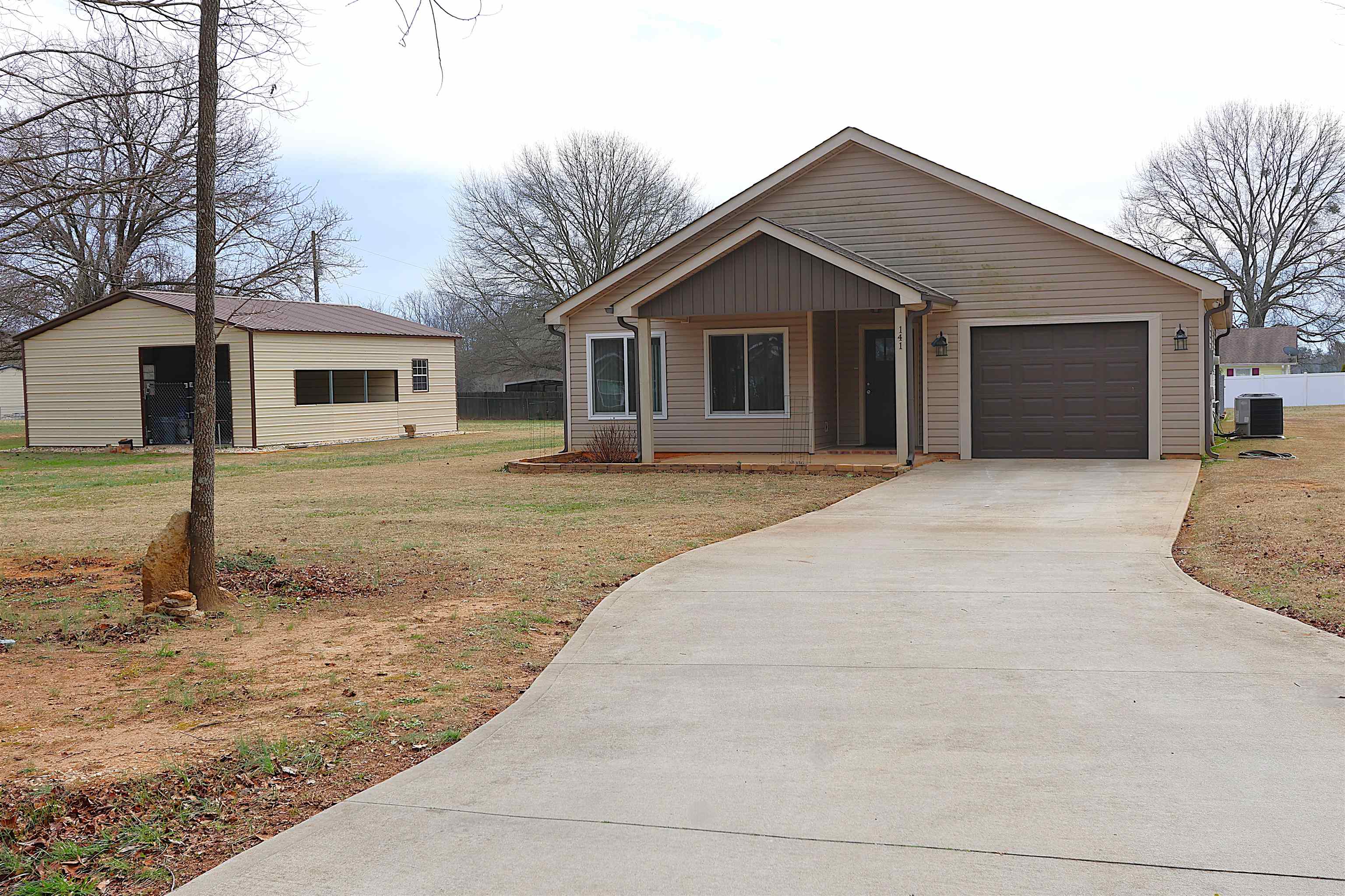 Homes for sale in Chesnee, SC | 141 Burton Dr, Chesnee, SC 29323 | MLS# SPN333112