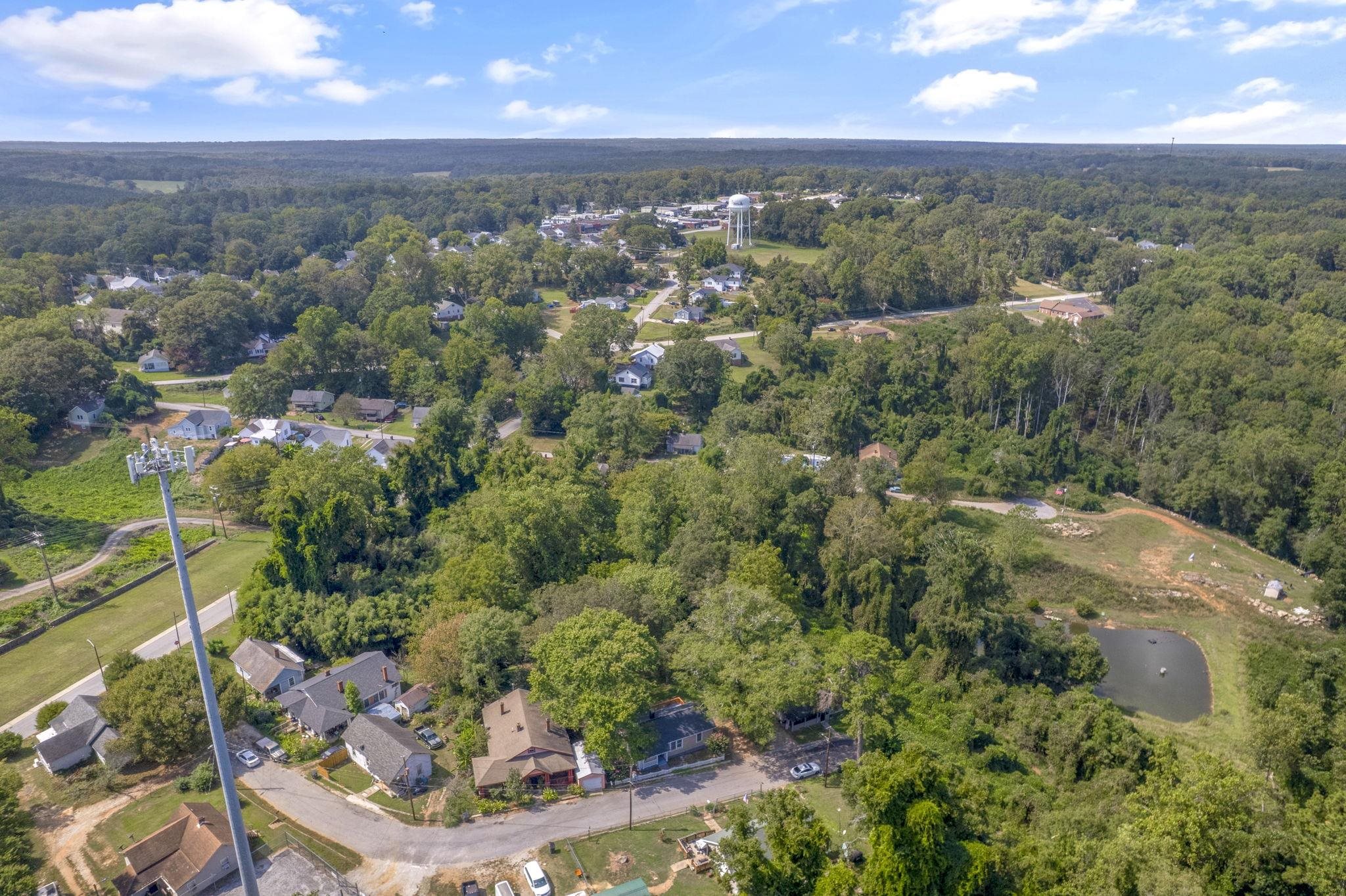 Homes for sale in Ware Shoals, SC | 9 Hampton St, Ware Shoals, SC 29692 | MLS# SPN333299