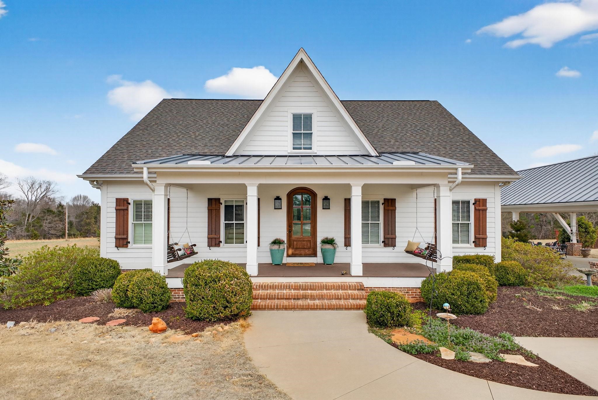 1st image of 2062 Knighton Chapel Rd, Fountain Inn, SC 29644 | MLS# SPN334481