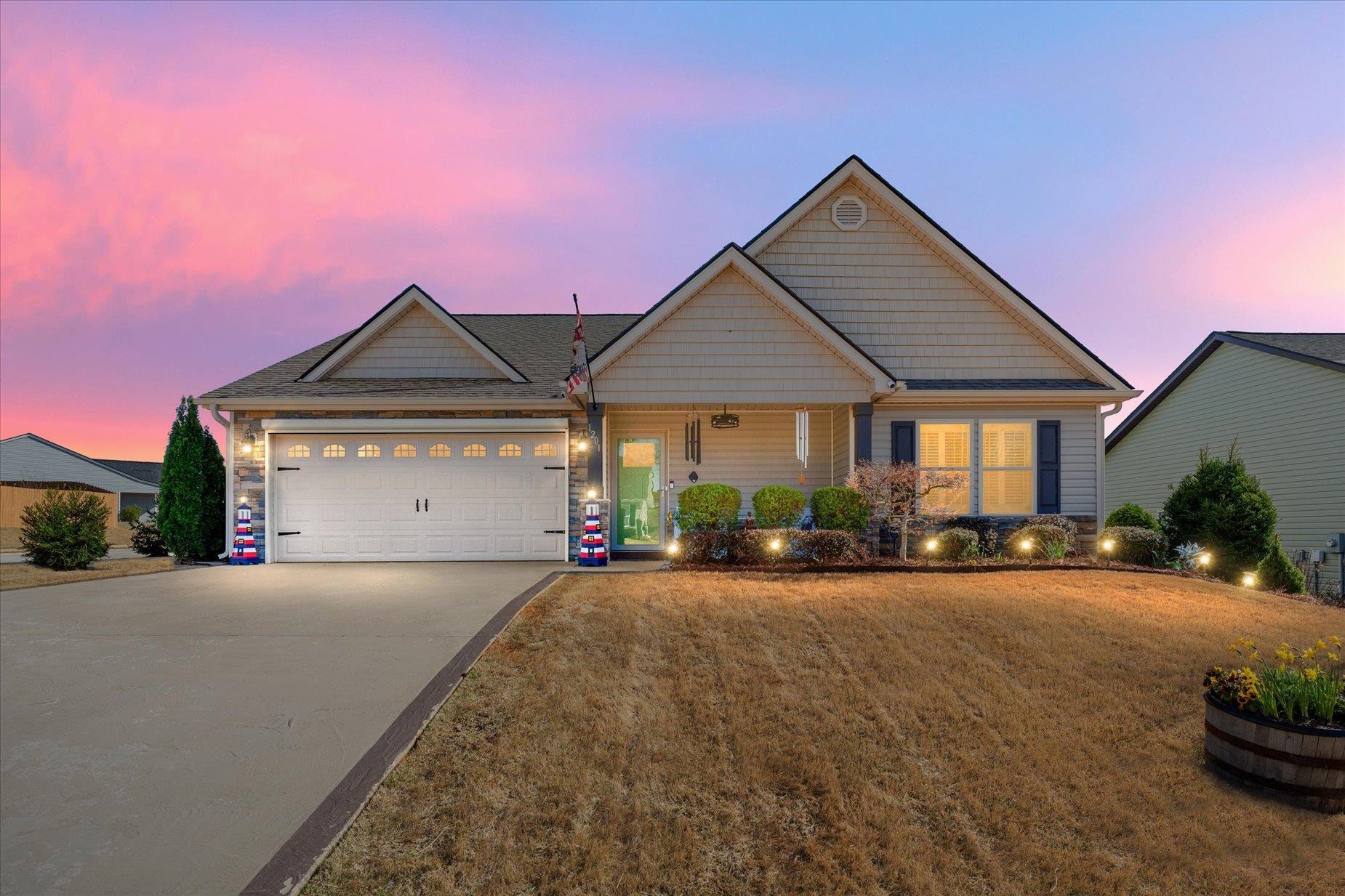 3rd image of 1201 Rosabella Ln, Greer, SC 29651 | MLS# SPN334854