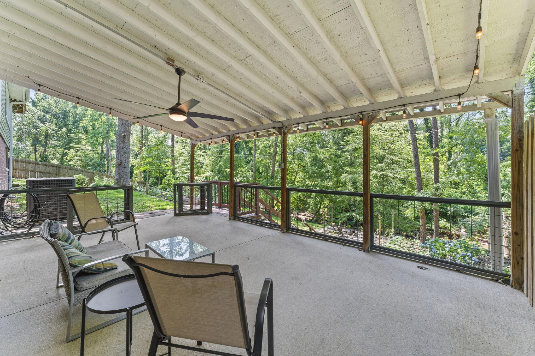 3rd image of 119 W Victoria Rd, Spartanburg, SC 29301 | MLS# SPN335614