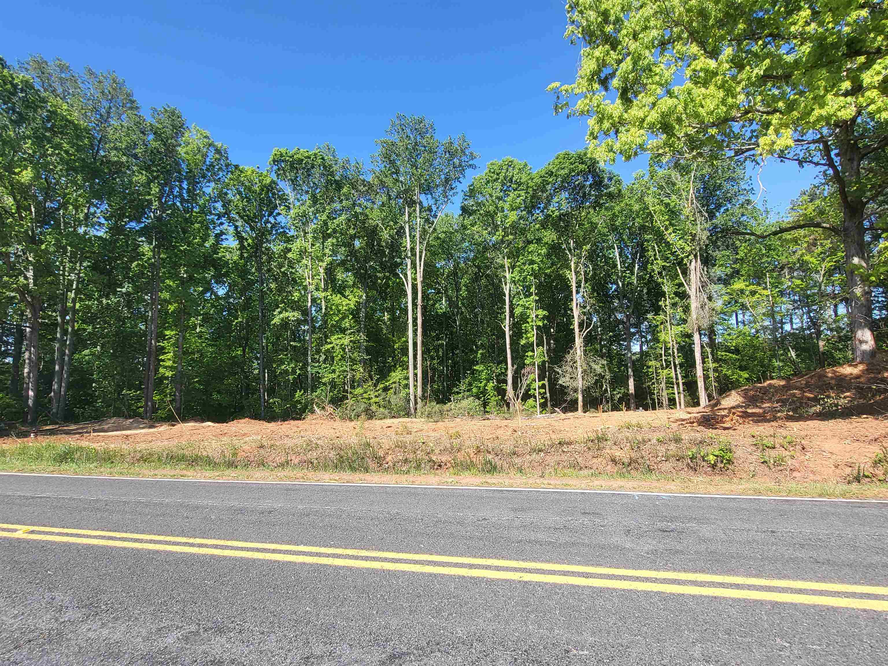 Photo 4 of Single family home for sale at 575 Green River Rd, Gaffney, SC 29341 | MLS# SPN336127 | Listing updated on 2026-09-05