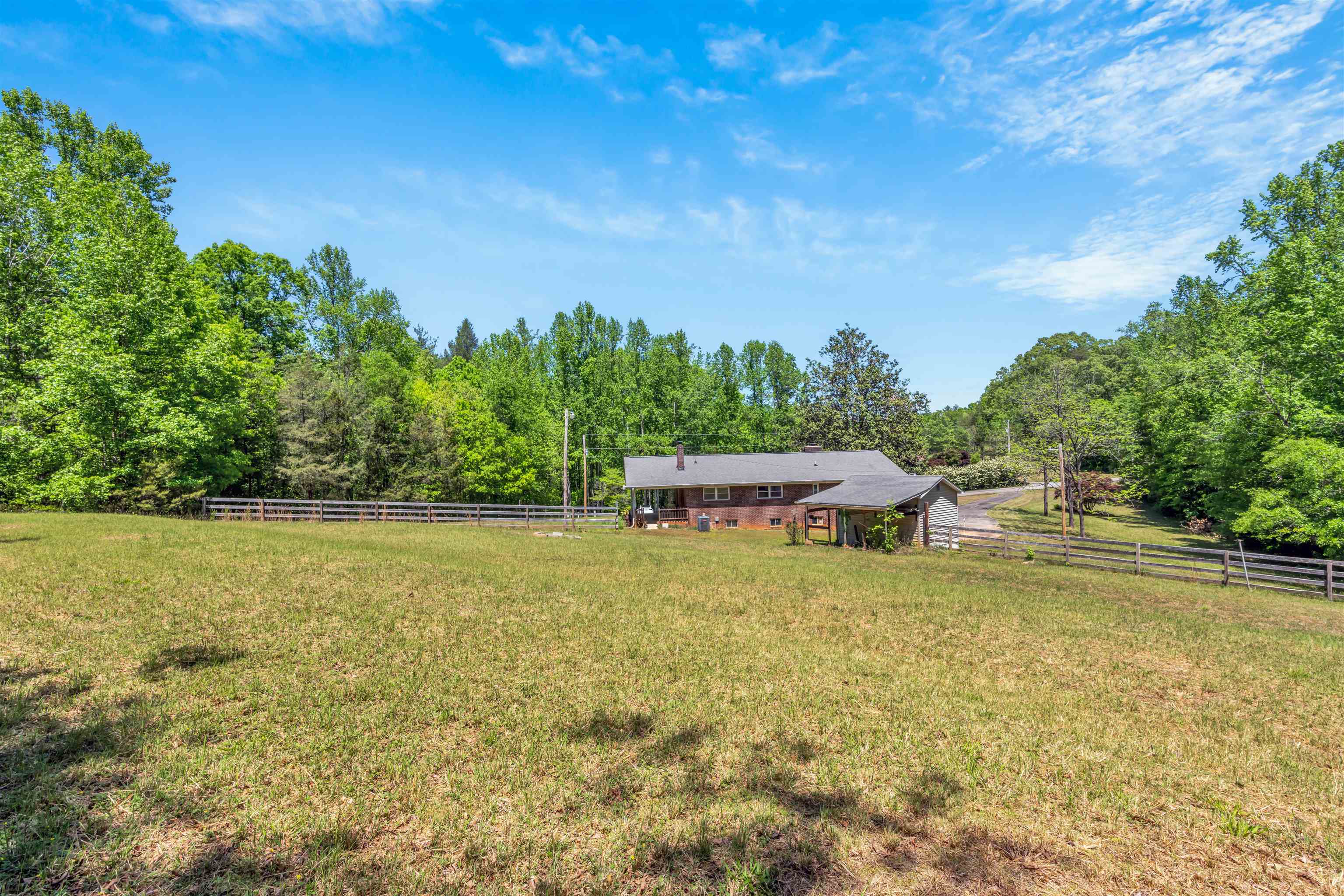 2nd image of 213 Nursery Rd, Easley, SC 26940 | MLS# SPN336545