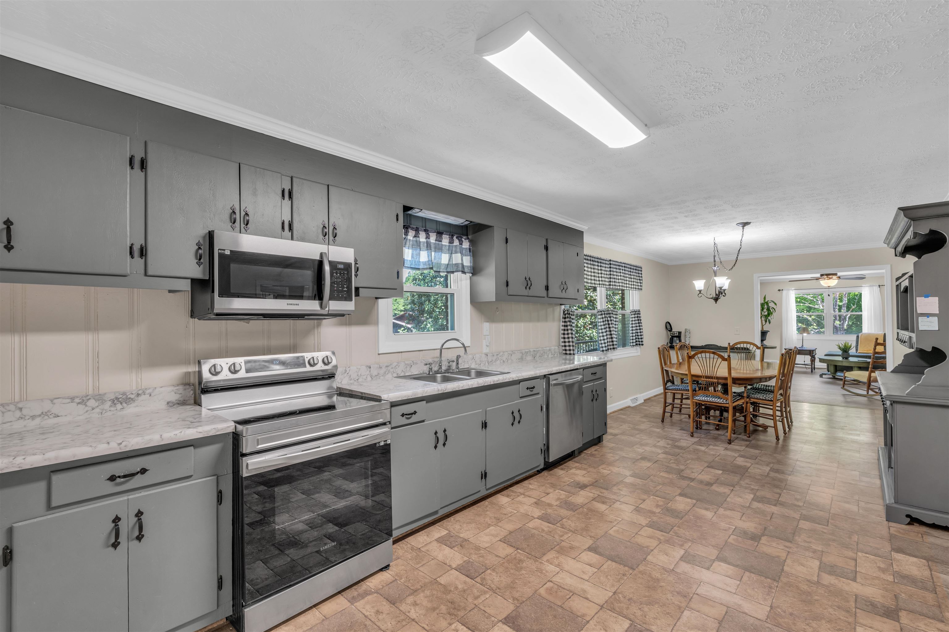 5th image of 213 Nursery Rd, Easley, SC 26940 | MLS# SPN336545