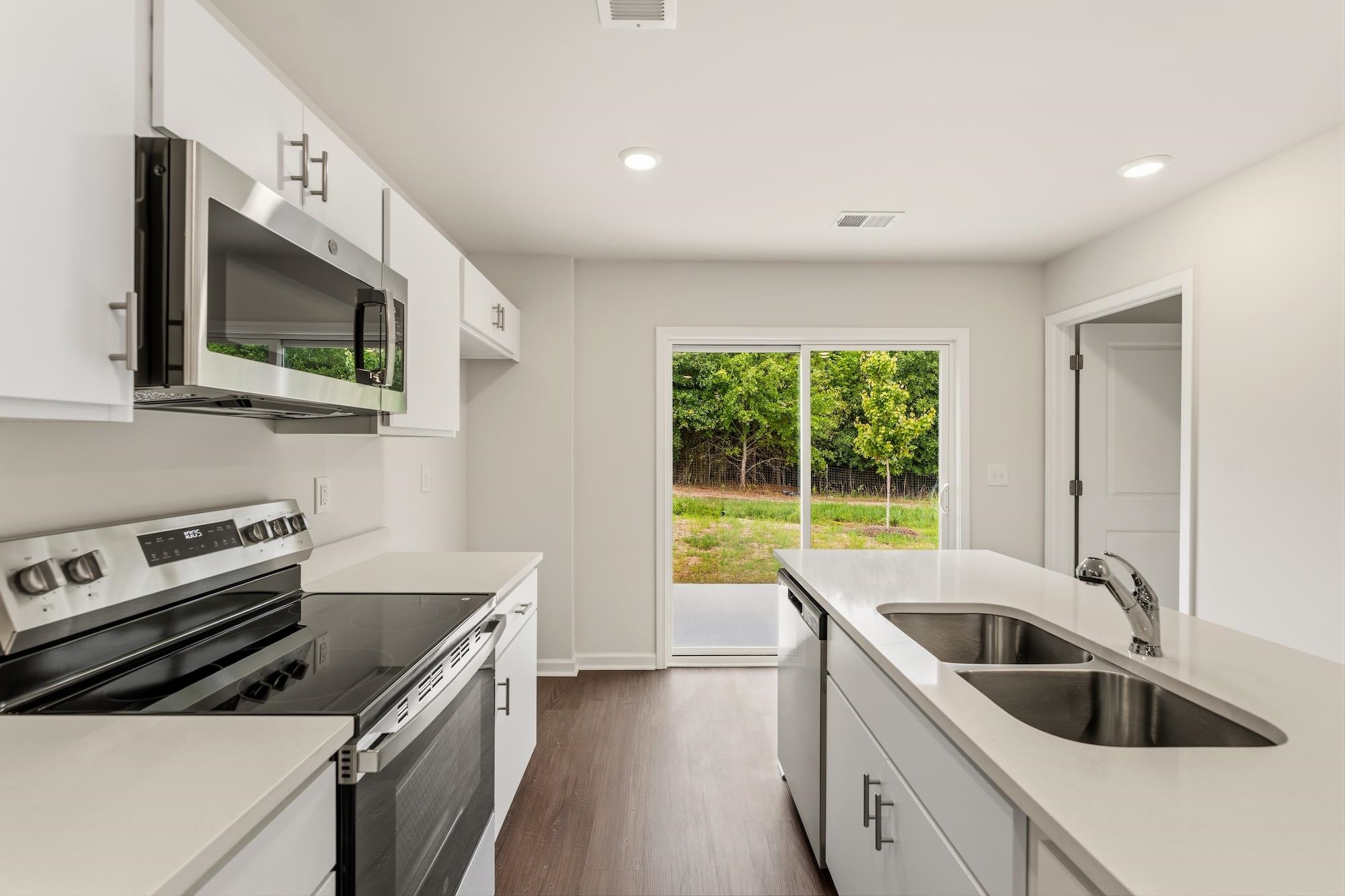 5th image of 167 Cloverfield Ln, Spartanburg, SC 29307 | MLS# SPN336885