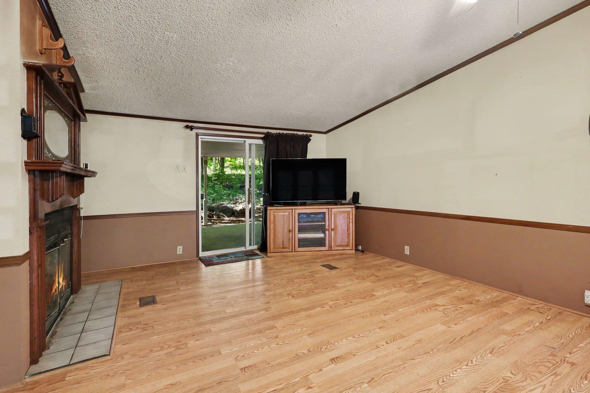 5th image of 68 Walnut Dr, Woodruff, SC 29388 | MLS# SPN337221
