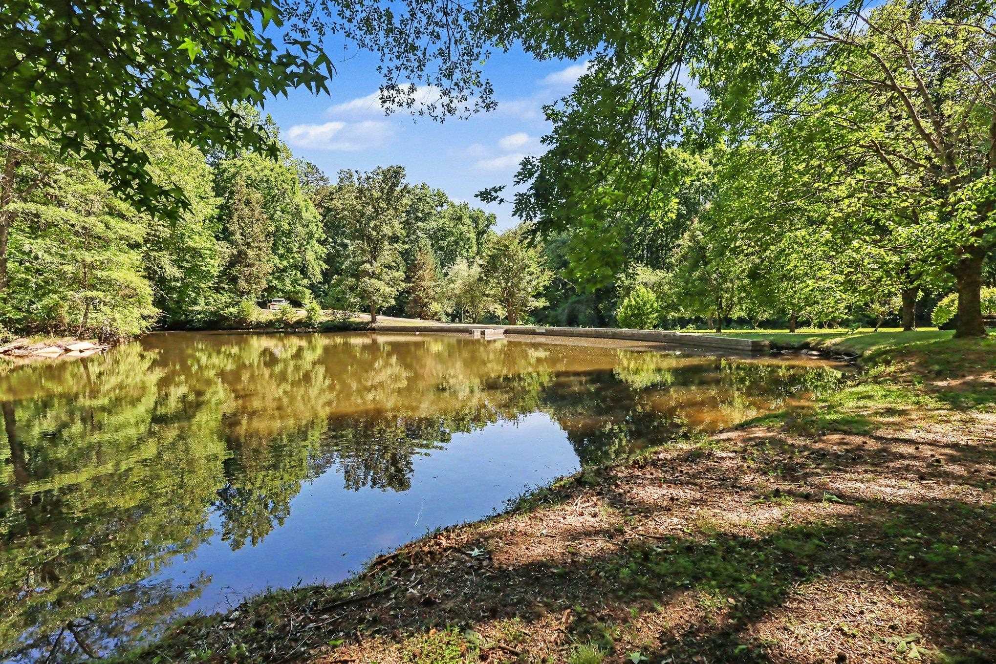 2nd image of 68 Walnut Dr, Woodruff, SC 29388 | MLS# SPN337221