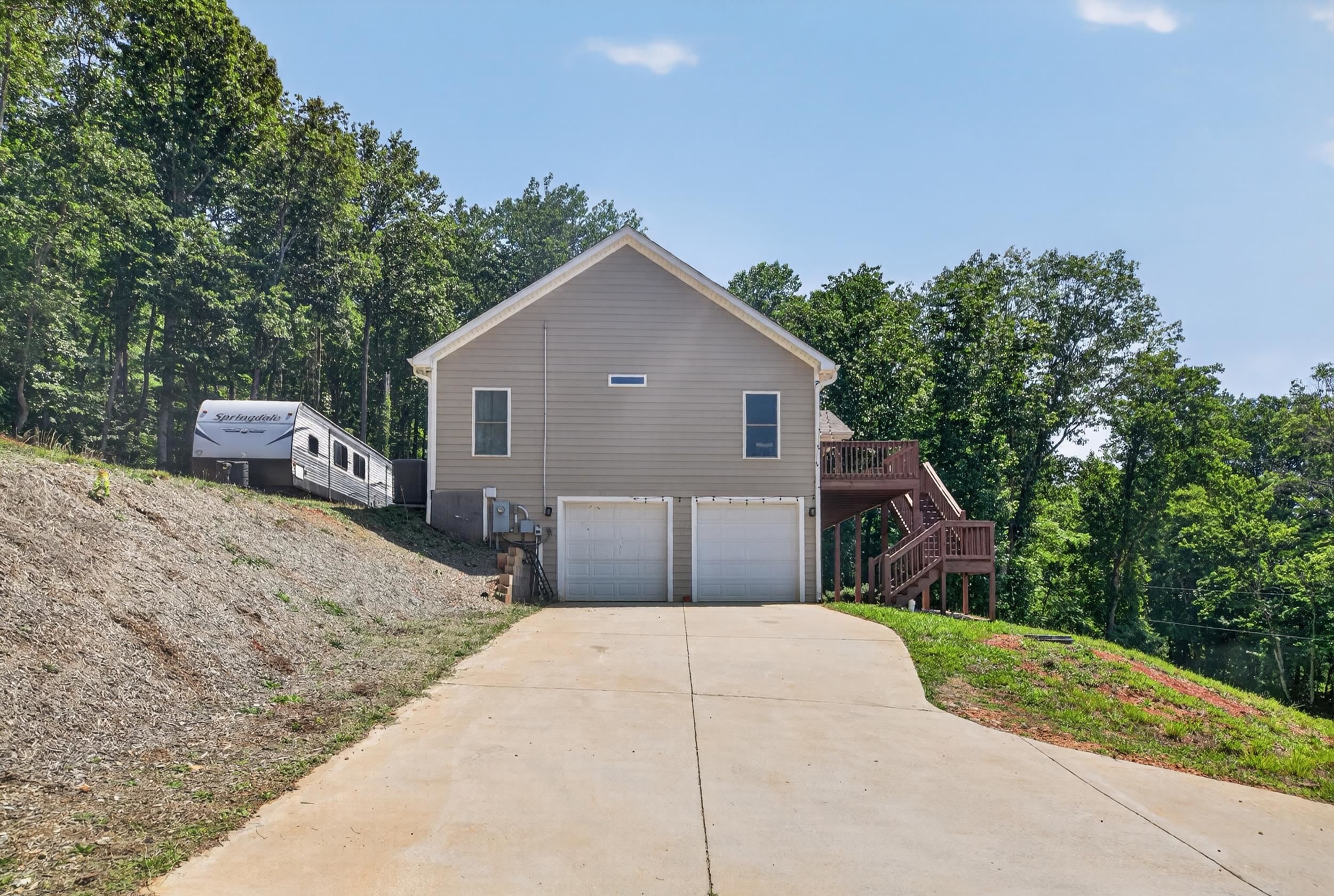 3rd image of 80 Bramlett Rd, Taylors, SC 29687 | MLS# SPN337951