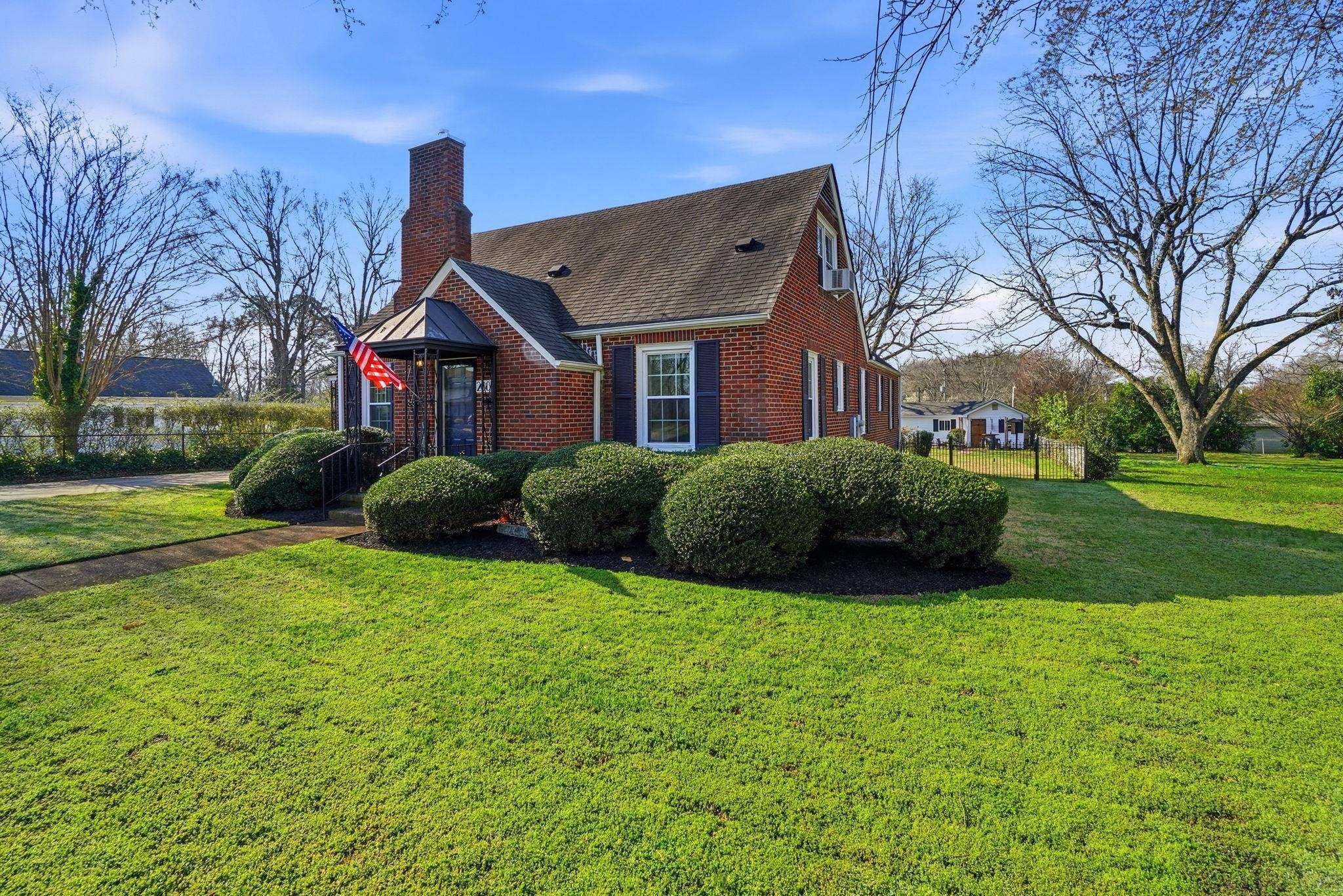 Photo 3 of Single family home for sale at 208 E Fairview Ave, Gaffney, SC 29340 | MLS# SPN338274 | Listing updated on 2026-09-05
