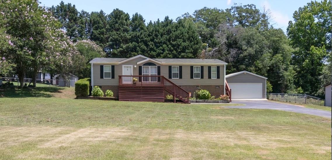 1st image of 324 Groce Meadow Rd, Taylors, SC 29687 | MLS# SPN338514