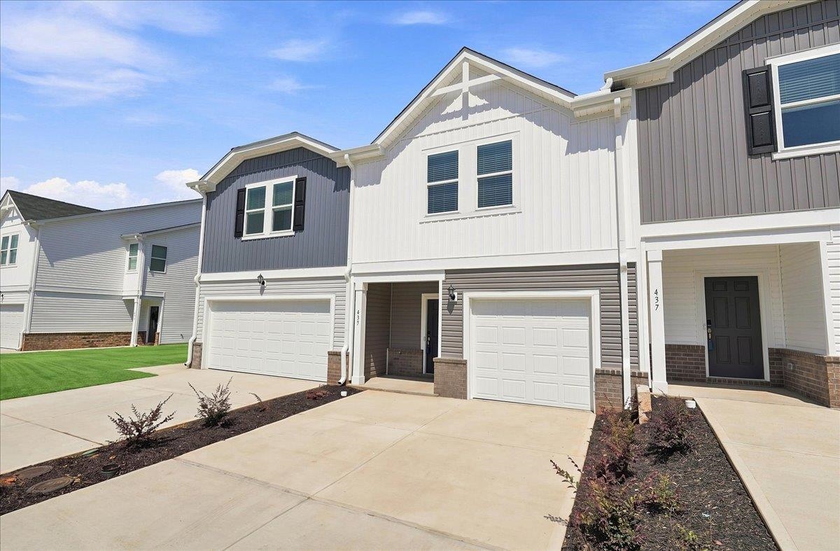 3rd image of 435 Blissful Ct, Taylors, SC 29687 | MLS# SPN338627