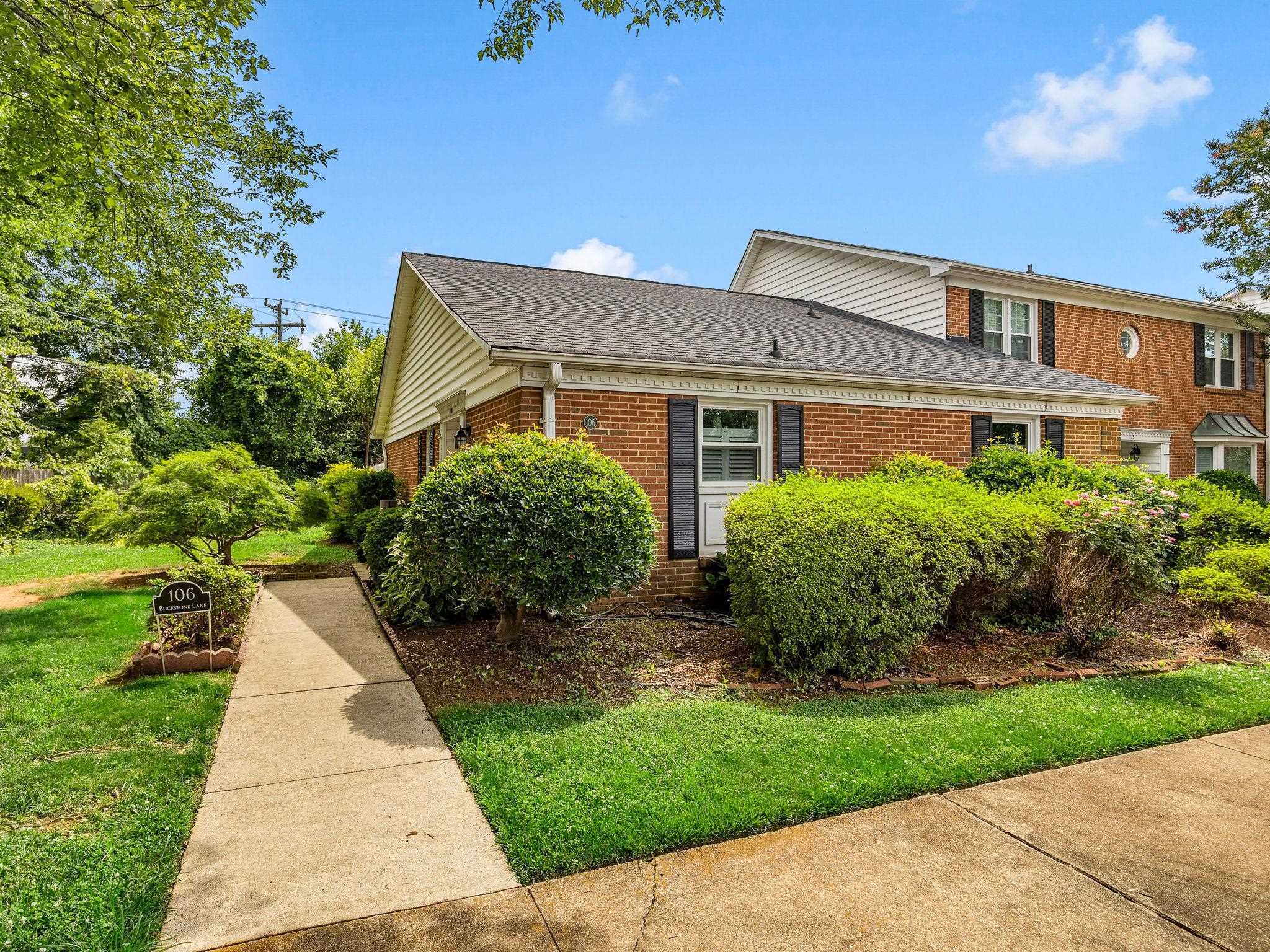 2nd image of 106 Buckstone Ln, Spartanburg, SC 29307 | MLS# SPN338844