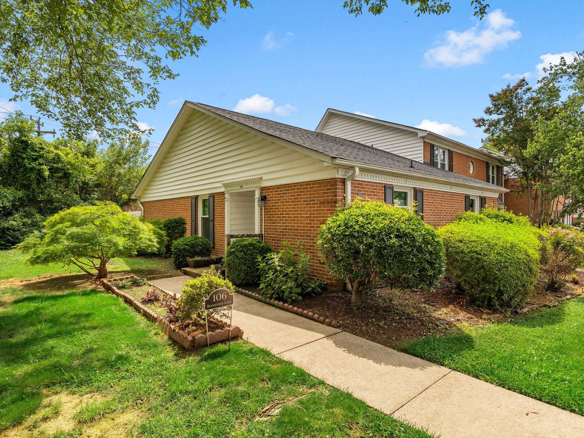 1st image of 106 Buckstone Ln, Spartanburg, SC 29307 | MLS# SPN338844