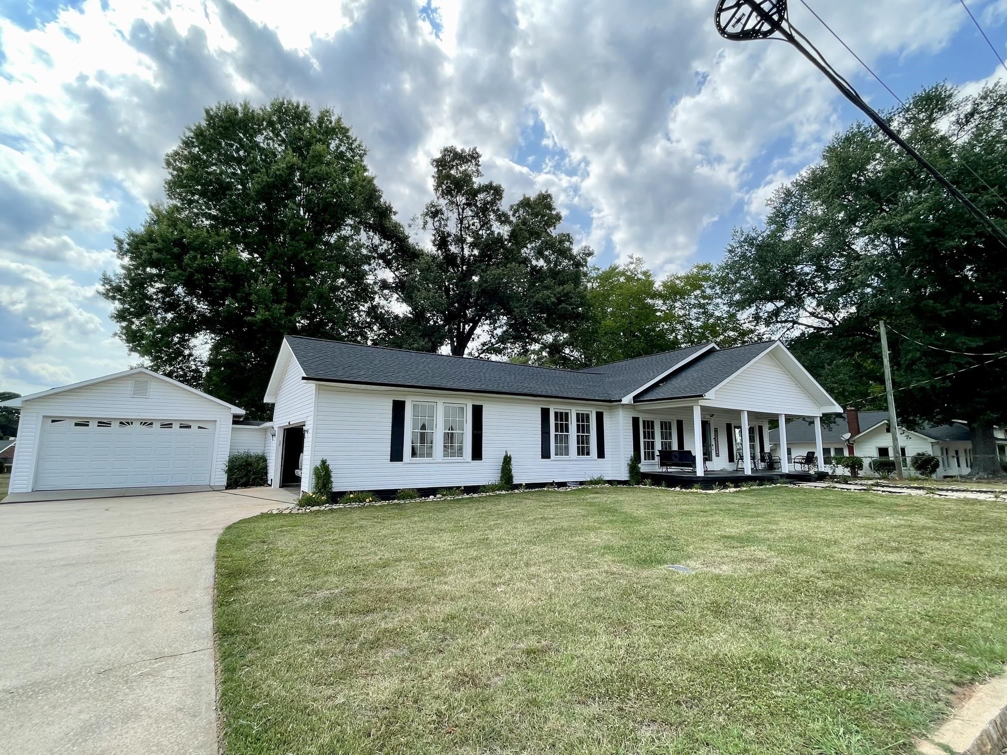 1st image of 416 S Kentucky Ave, Chesnee, SC 29323 | MLS# SPN339453