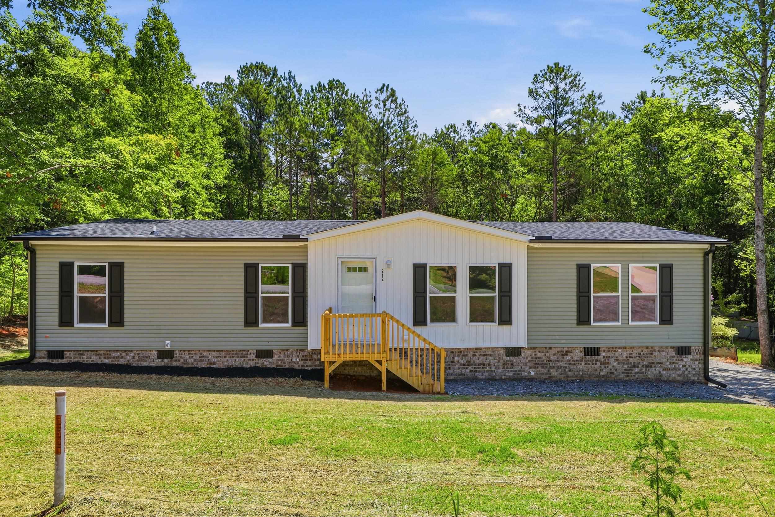 1st image of 212 Gibson Rd, Spartanburg, SC 29302 | MLS# SPN339494