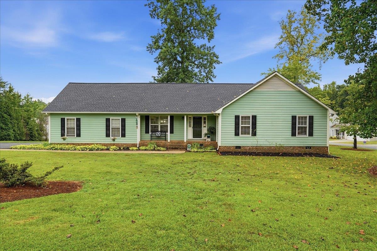 1st image of 300 Sundance Wy, Spartanburg, SC 29302 | MLS# SPN339505