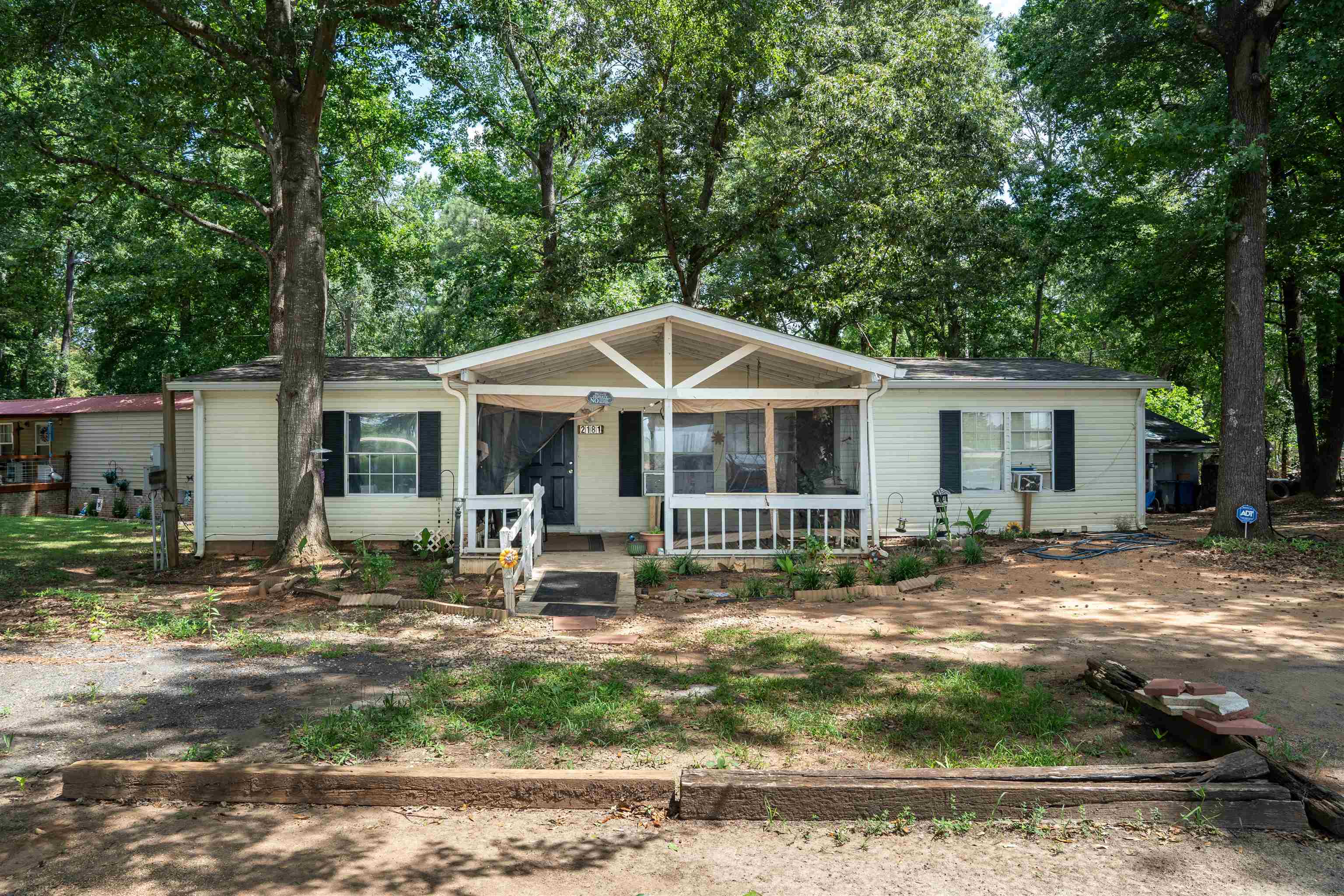 1st image of 2181 E Georgia Rd, Woodruff, SC 29388 | MLS# SPN339563