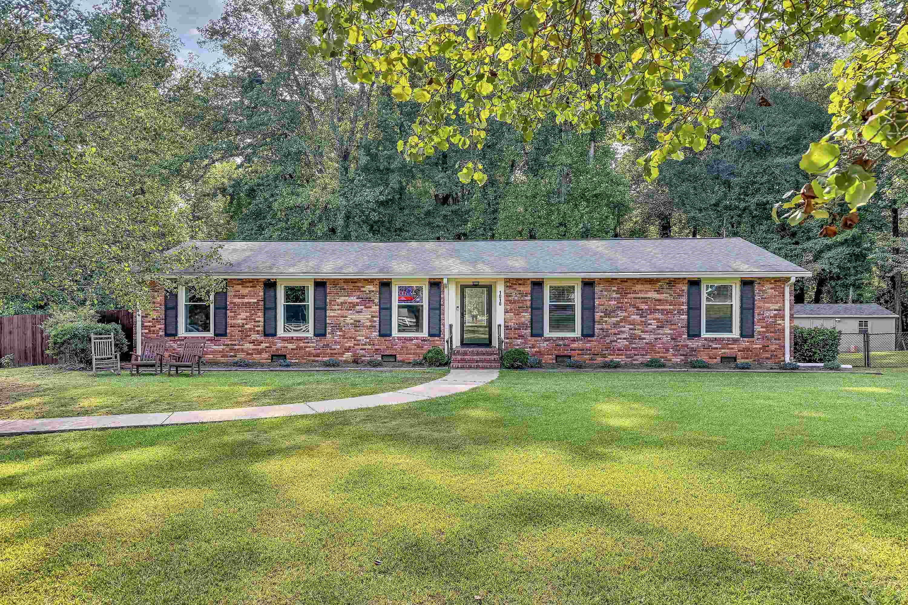 2nd image of 1010 Seven Springs Rd, Spartanburg, SC 29307 | MLS# SPN339578