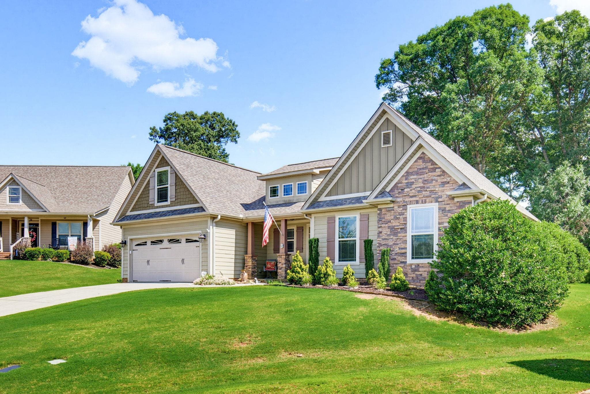 2nd image of 120 Hubbard Ln, Greer, SC 29651 | MLS# SPN339585