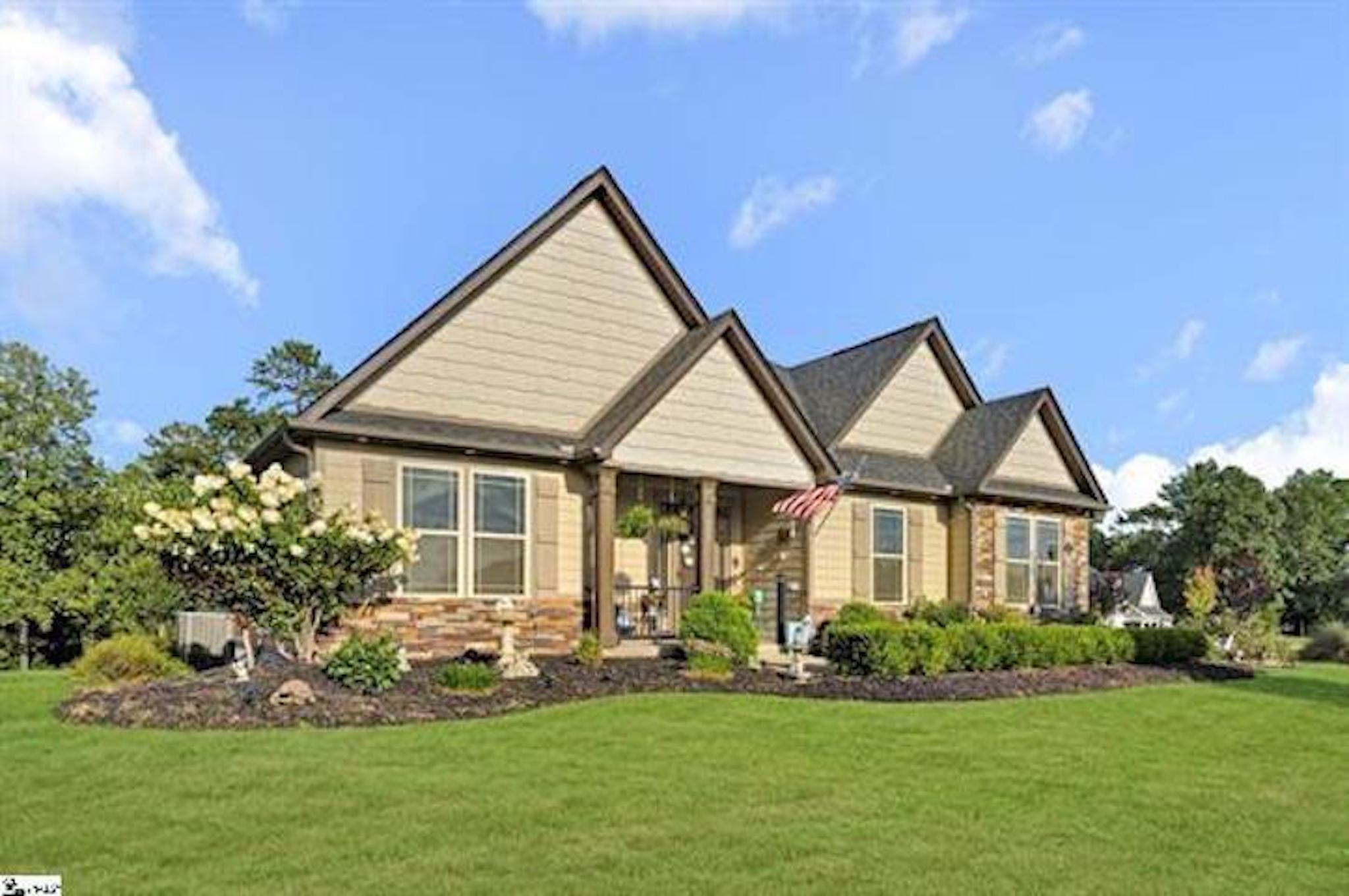 2nd image of 1037 Lingering Water Ln, Chesnee, SC 29323 | MLS# SPN339758