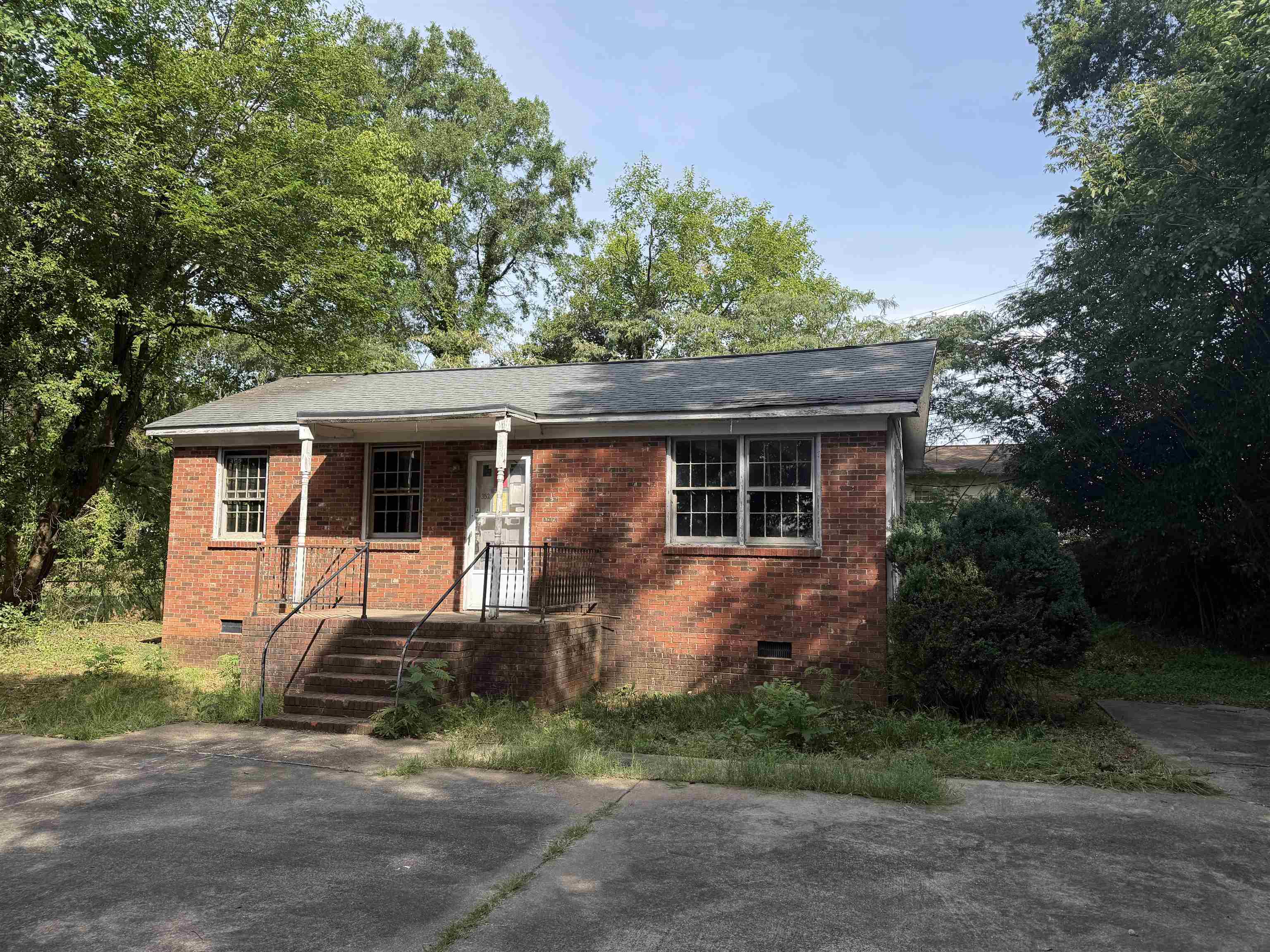 1st image of 352 Whitney Rd, Spartanburg, SC 29303 | MLS# SPN339760