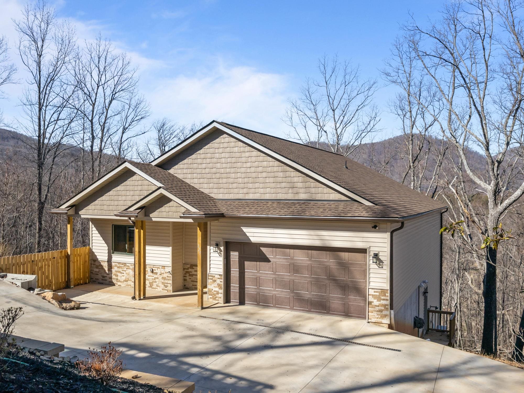 2nd image of 225 Aurora Ln, Tryon, NC 28782 | MLS# SPN339803