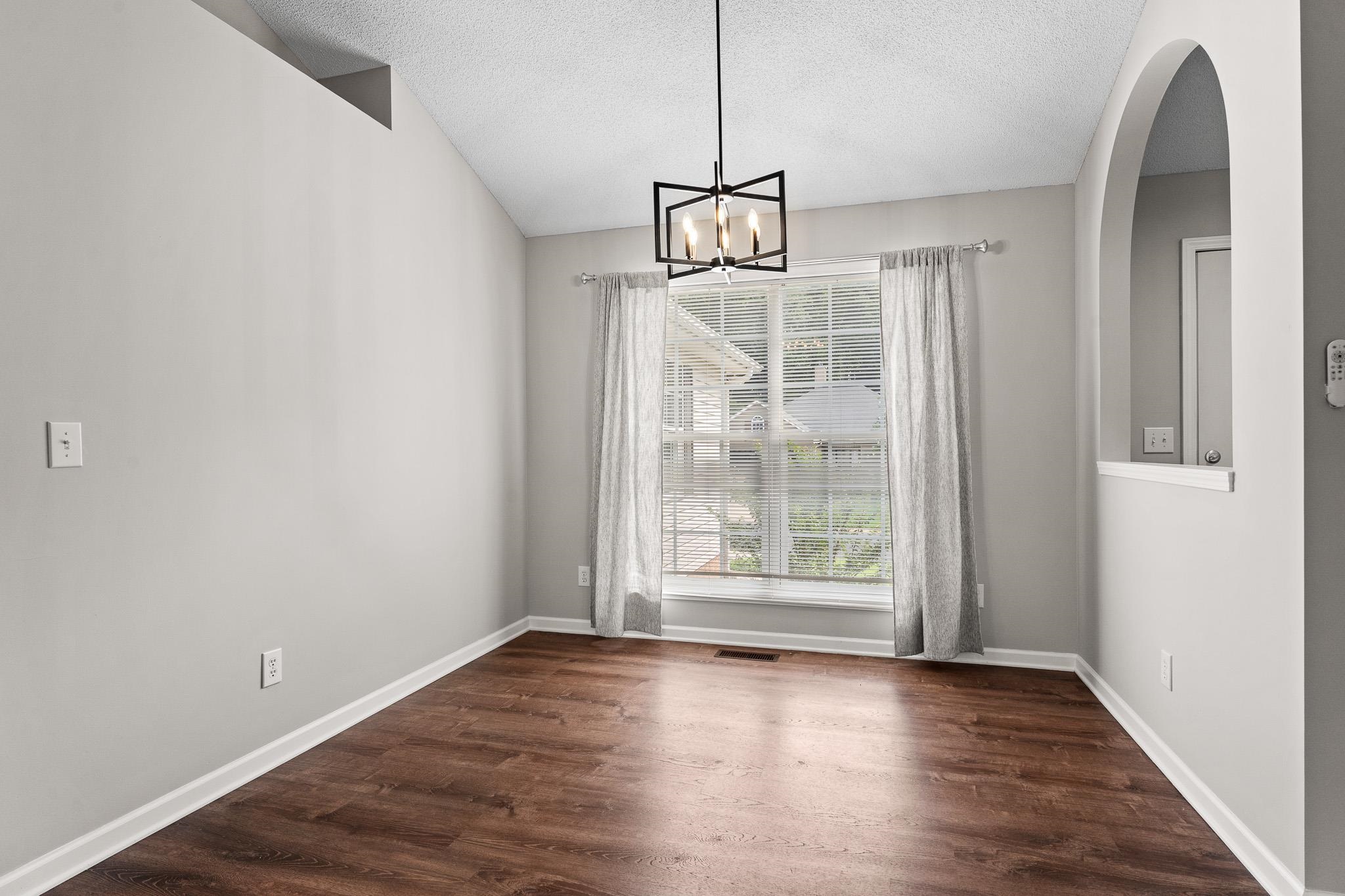 4th image of 500 Lake Lennox Dr, Simpsonville, SC 29681 | MLS# SPN339806