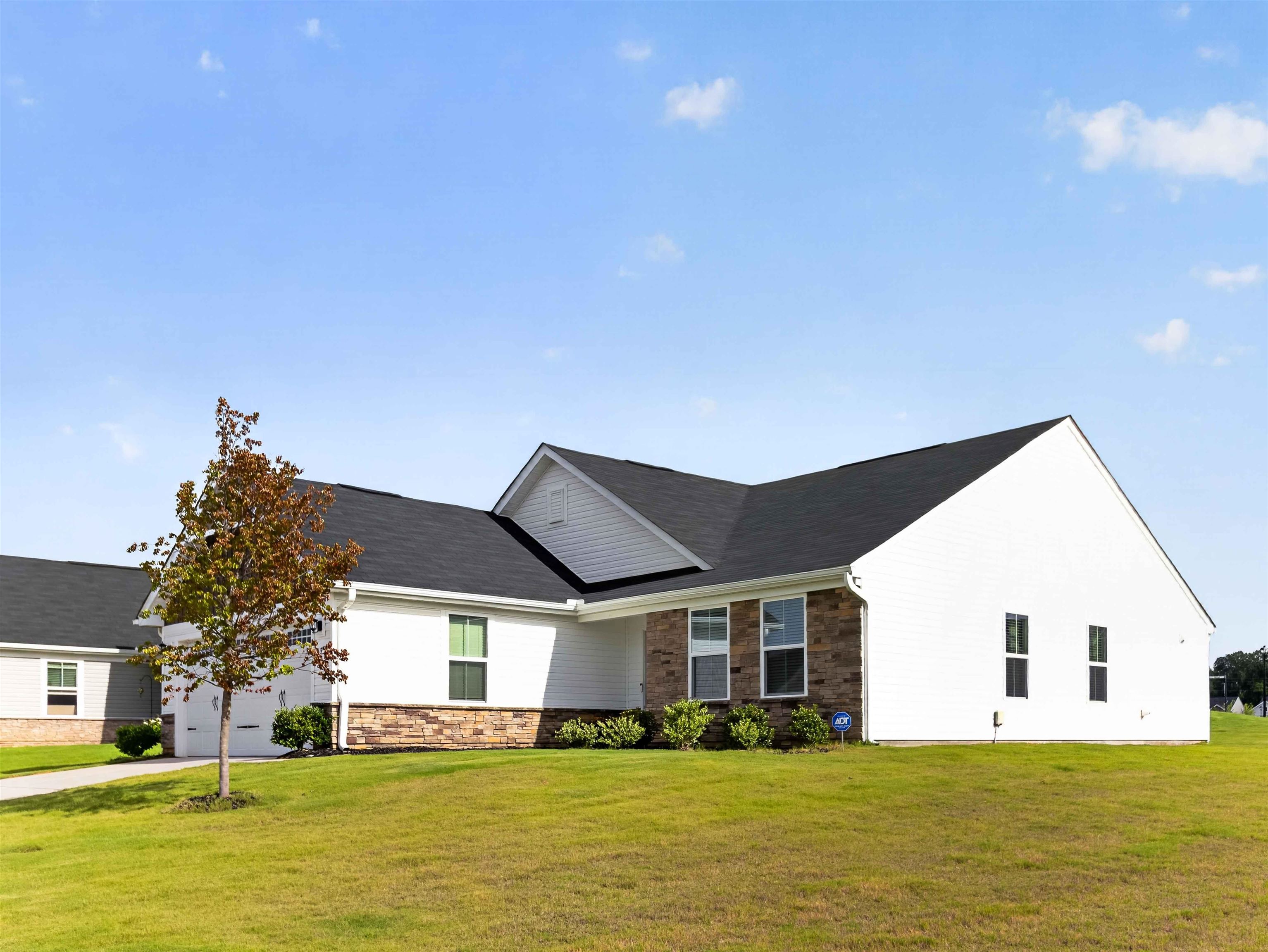 2nd image of 938 Rev Robert Reid St, Woodruff, SC 29388 | MLS# SPN339819