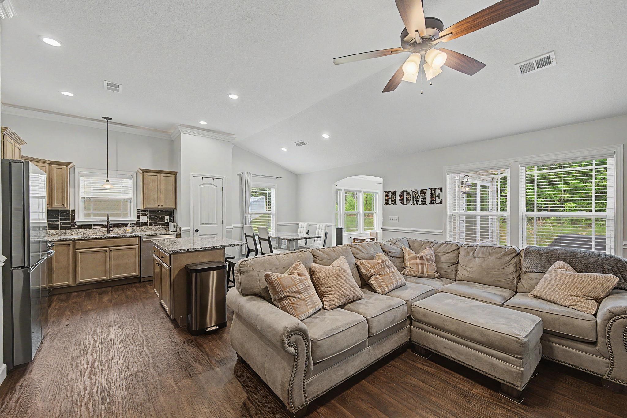 2nd image of 464 Timberwood Dr, Woodruff, SC 29388 | MLS# SPN339824