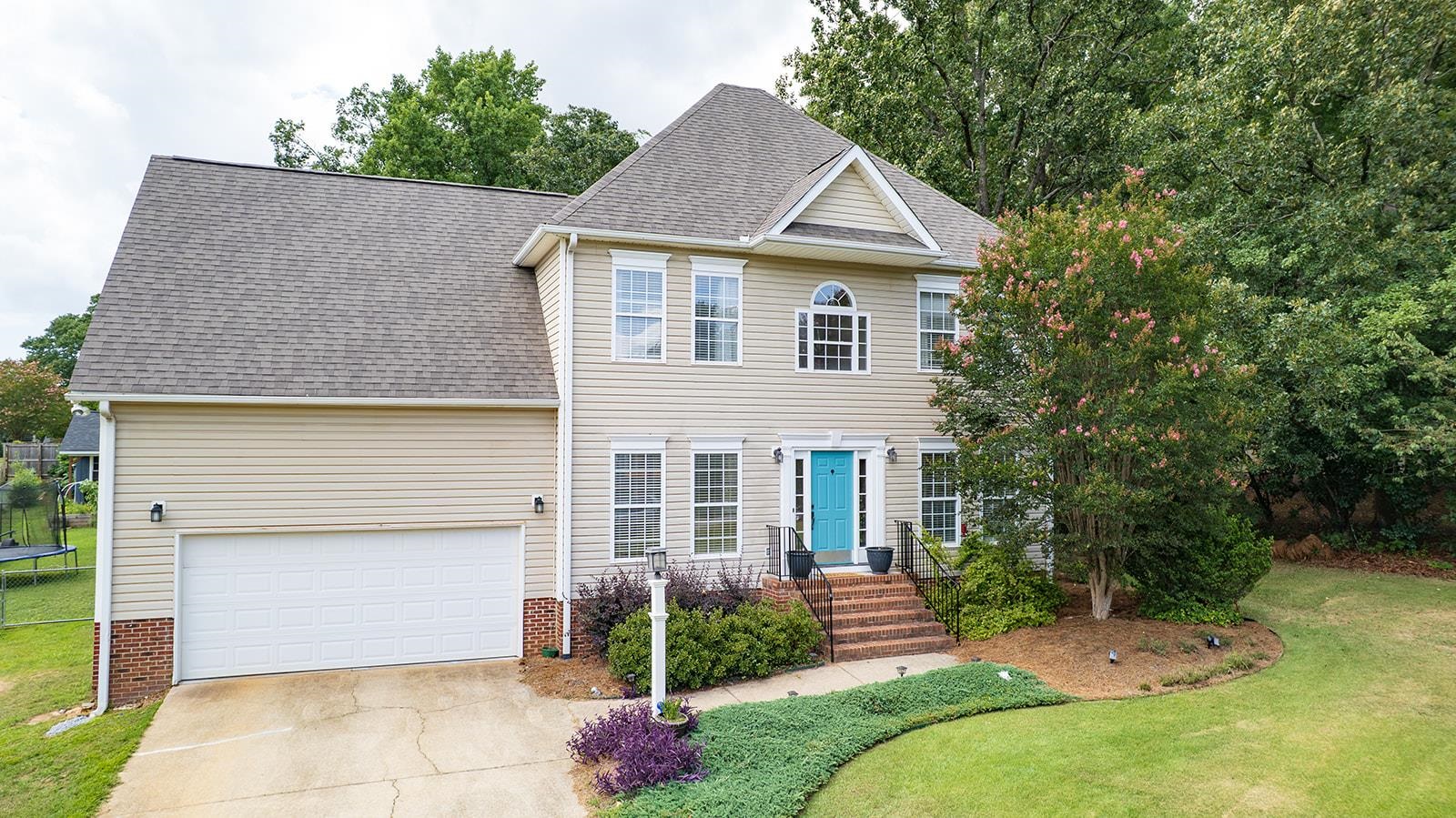 2nd image of 211 Sunrise Dr, Greer, SC 29651 | MLS# SPN339838