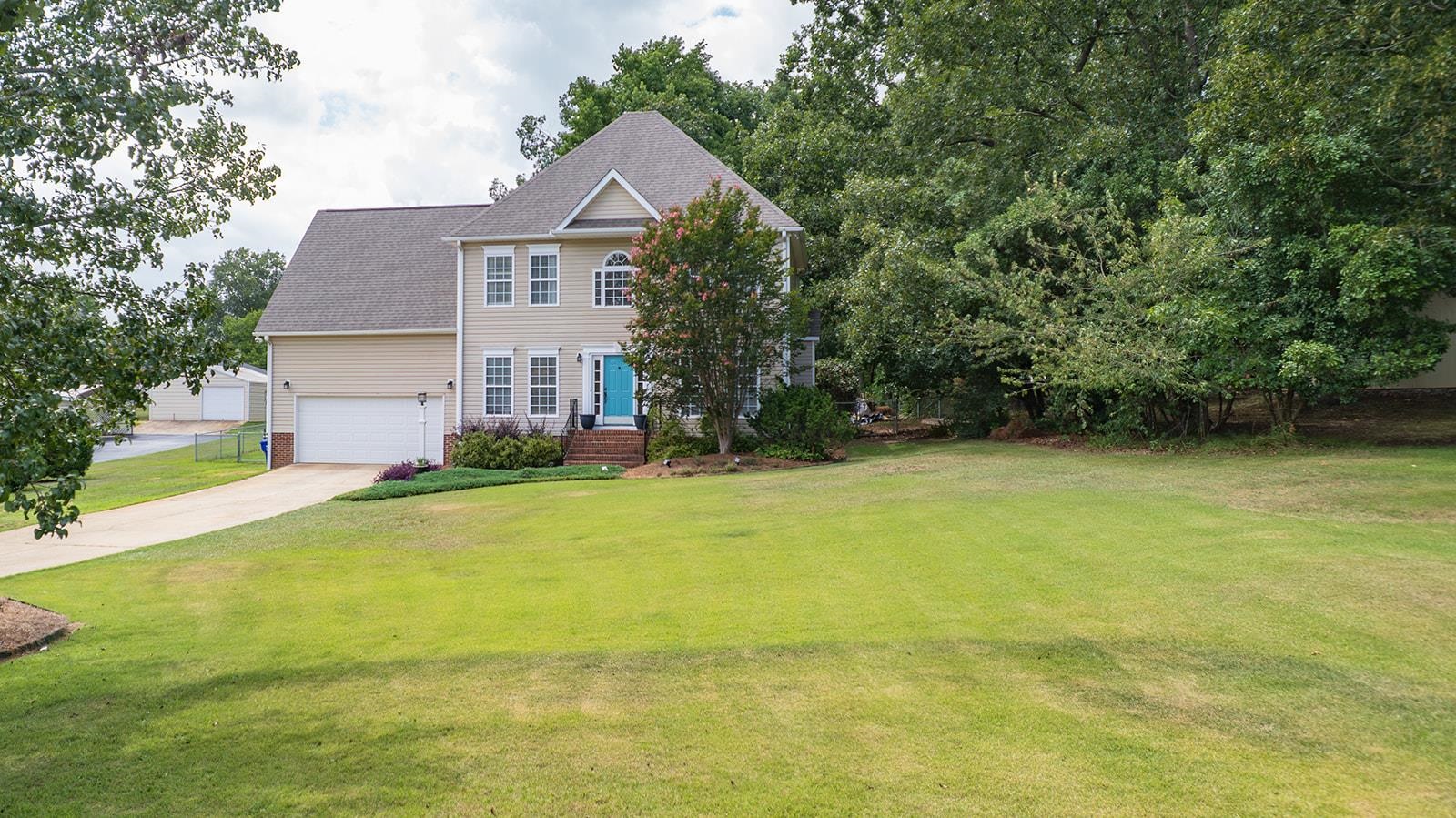 4th image of 211 Sunrise Dr, Greer, SC 29651 | MLS# SPN339838