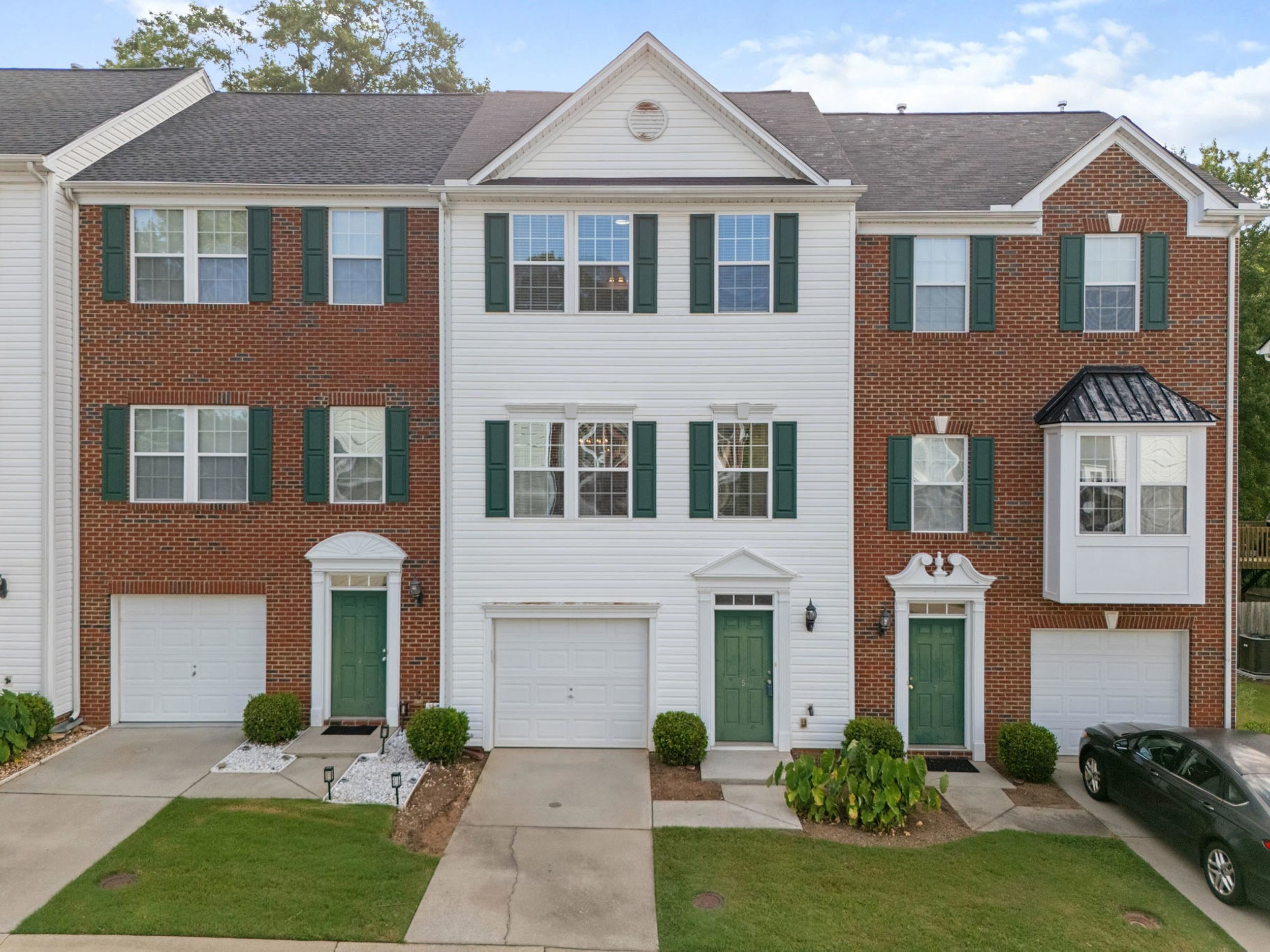 1st image of 5 Heritage Oak Wy, Simpsonville, SC 29681 | MLS# SPN339932
