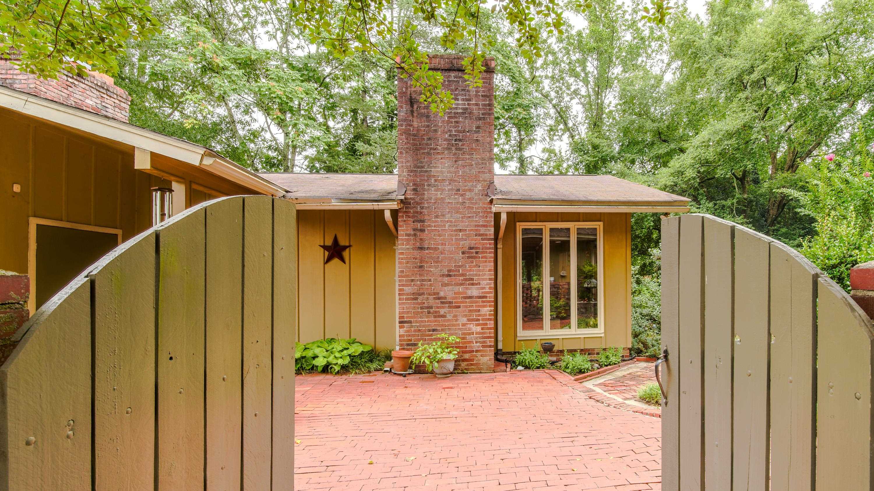 5th image of 500 Richbourgh Rd, Greenville, SC 29615 | MLS# SPN340004