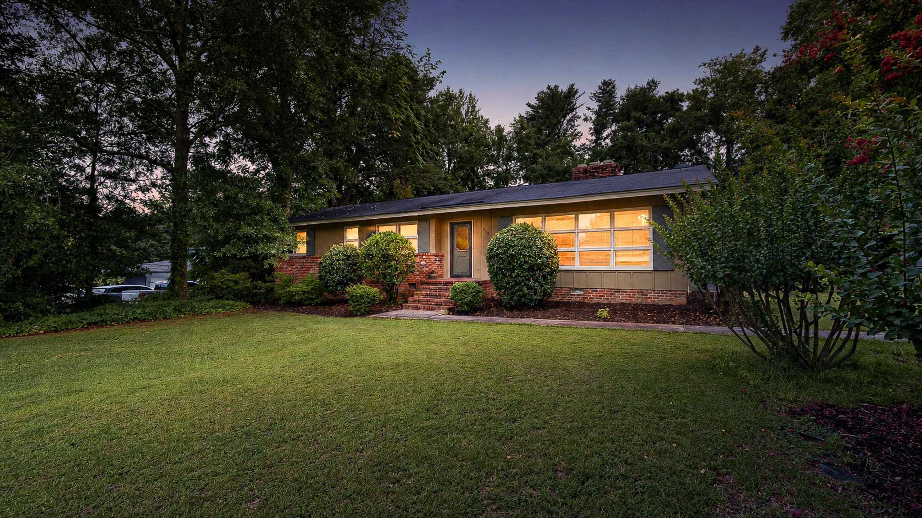 2nd image of 500 Richbourgh Rd, Greenville, SC 29615 | MLS# SPN340004