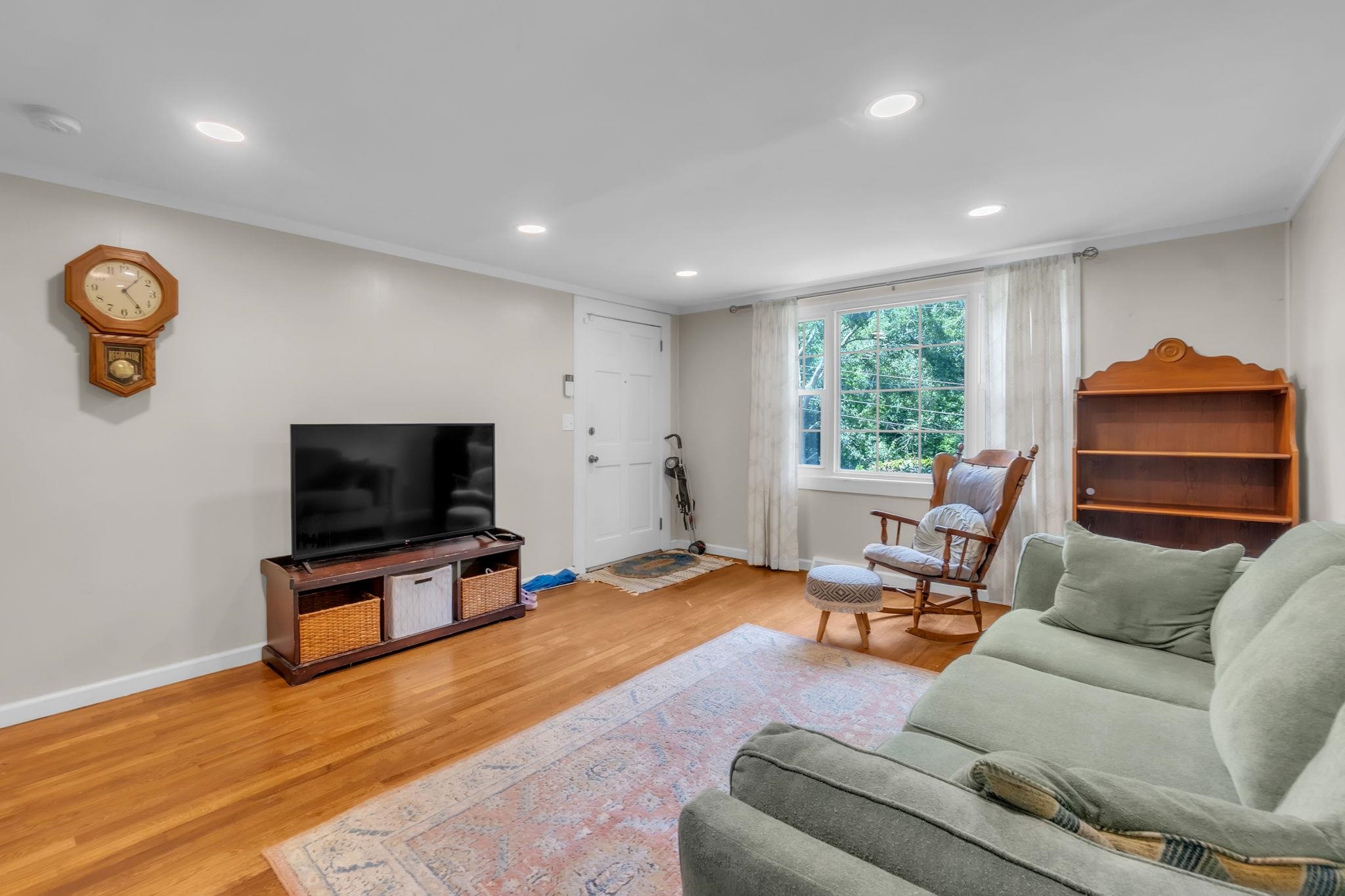 5th image of 5 Jones Cir, Greenville, SC 29617 | MLS# SPN340032