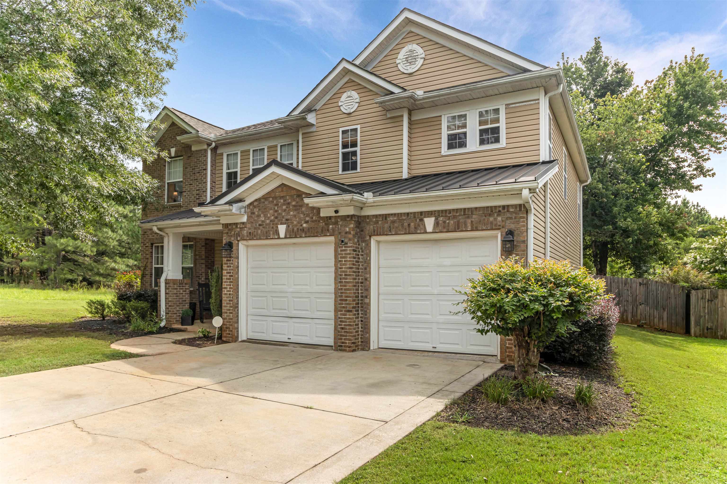 2nd image of 457 Etowah Dr, Roebuck, SC 29376 | MLS# SPN340033