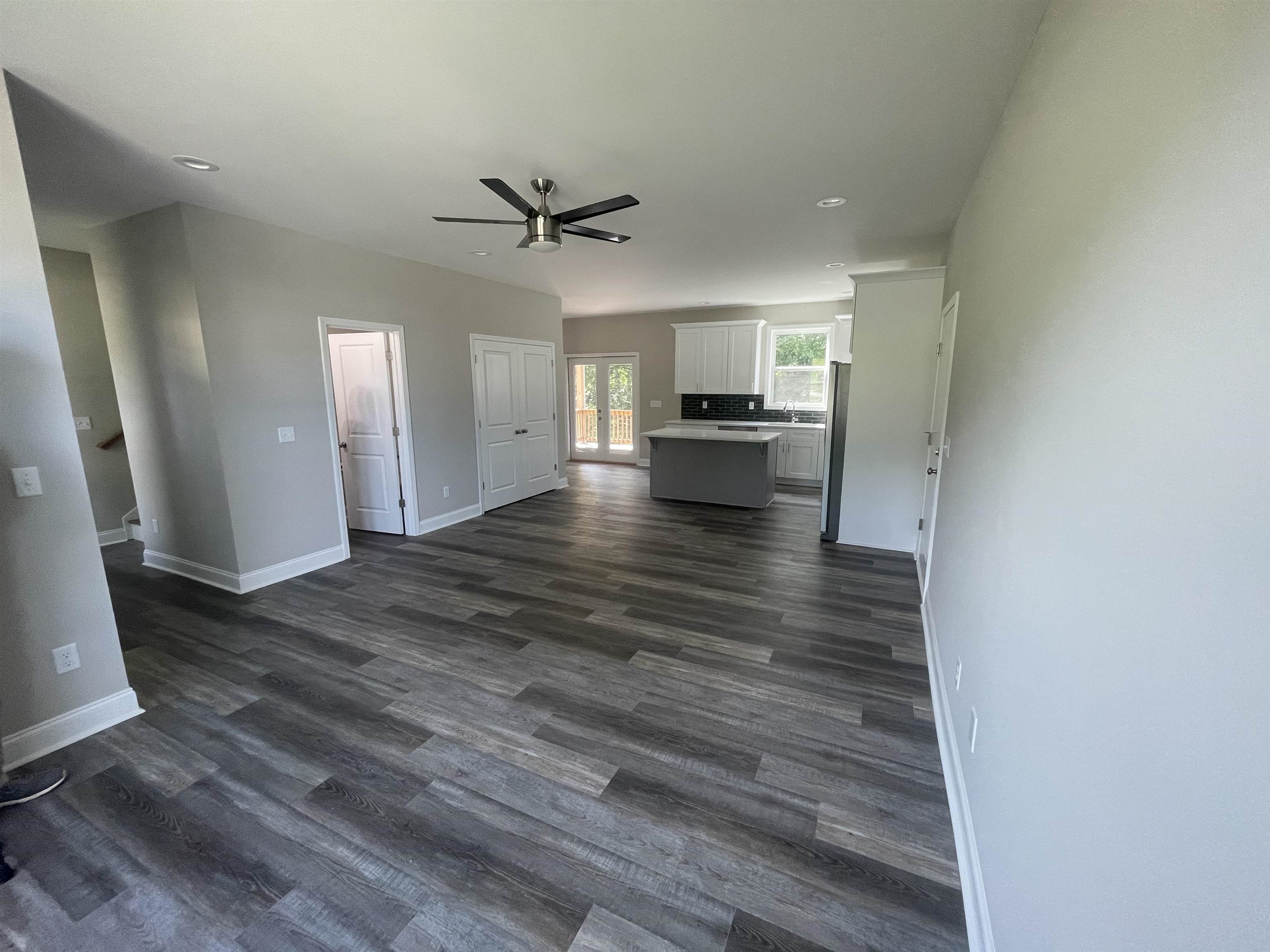 3rd image of 711 Rockcliff St, Greenville, SC 29617 | MLS# SPN340047