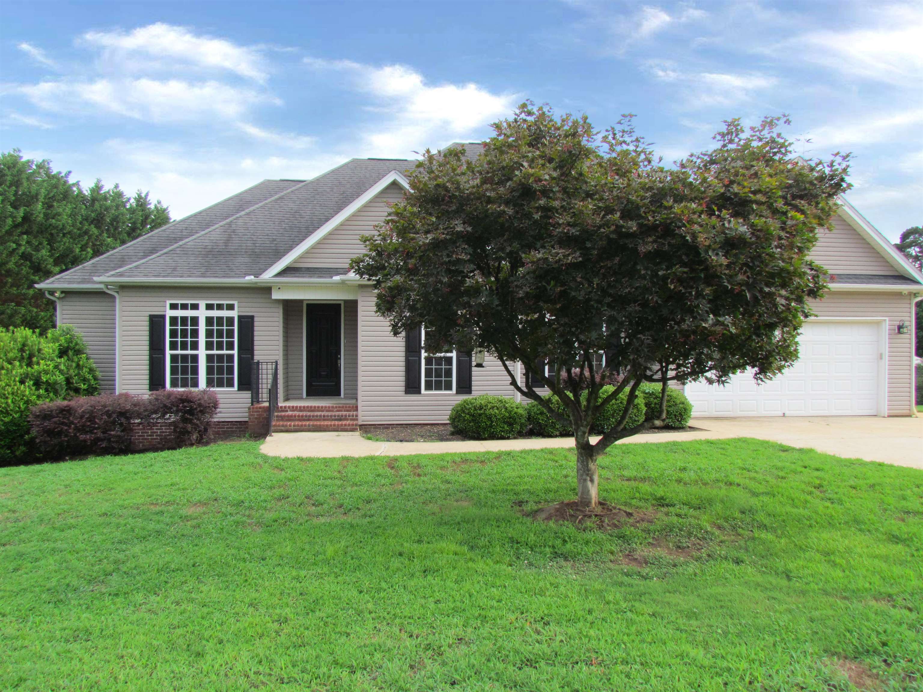 1st image of 529 Albatross Rd, Easley, SC 29640 | MLS# SPN340070