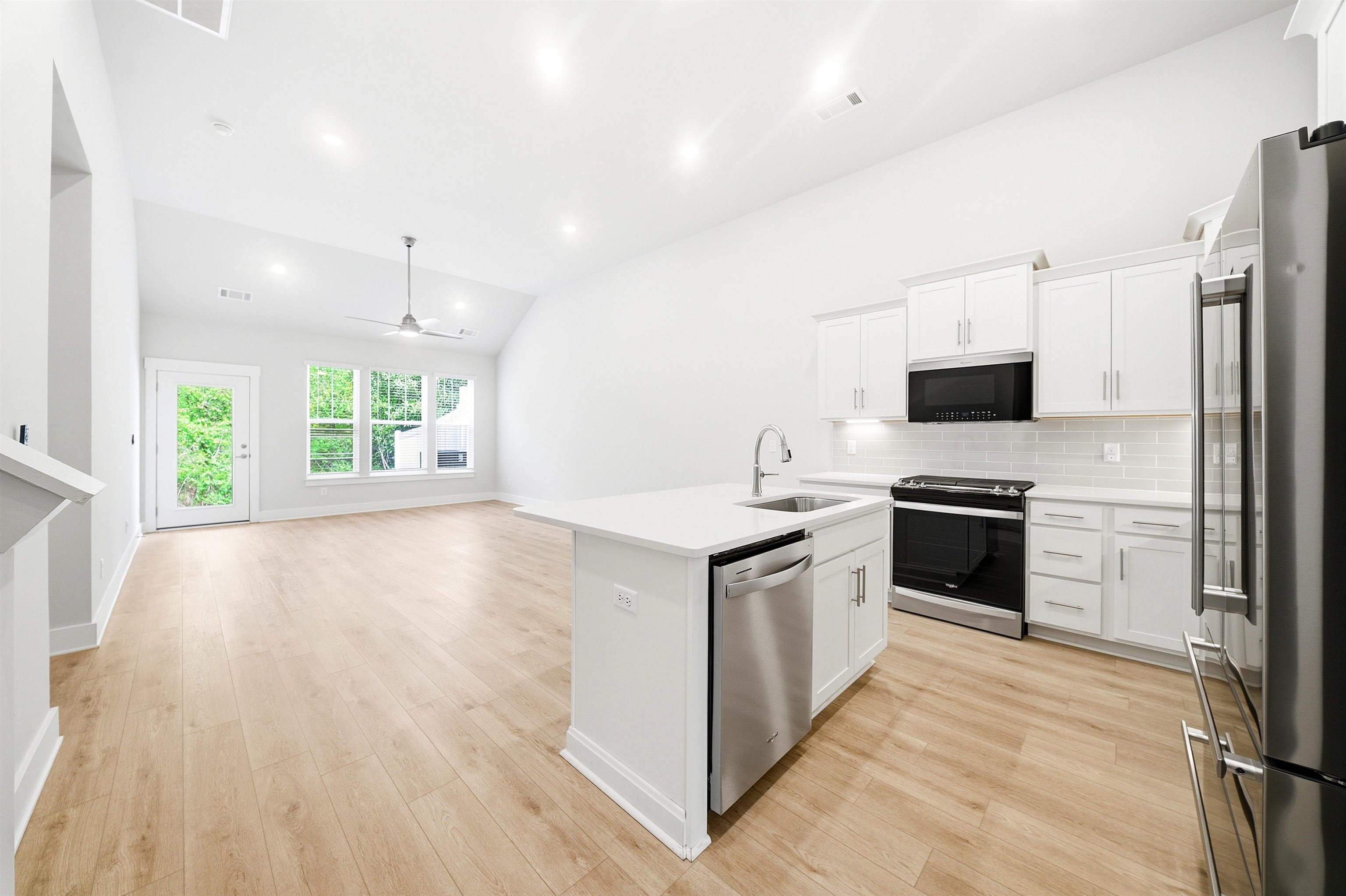4th image of 1568 Shallons Ct, Spartanburg, SC 29301 | MLS# SPN340079