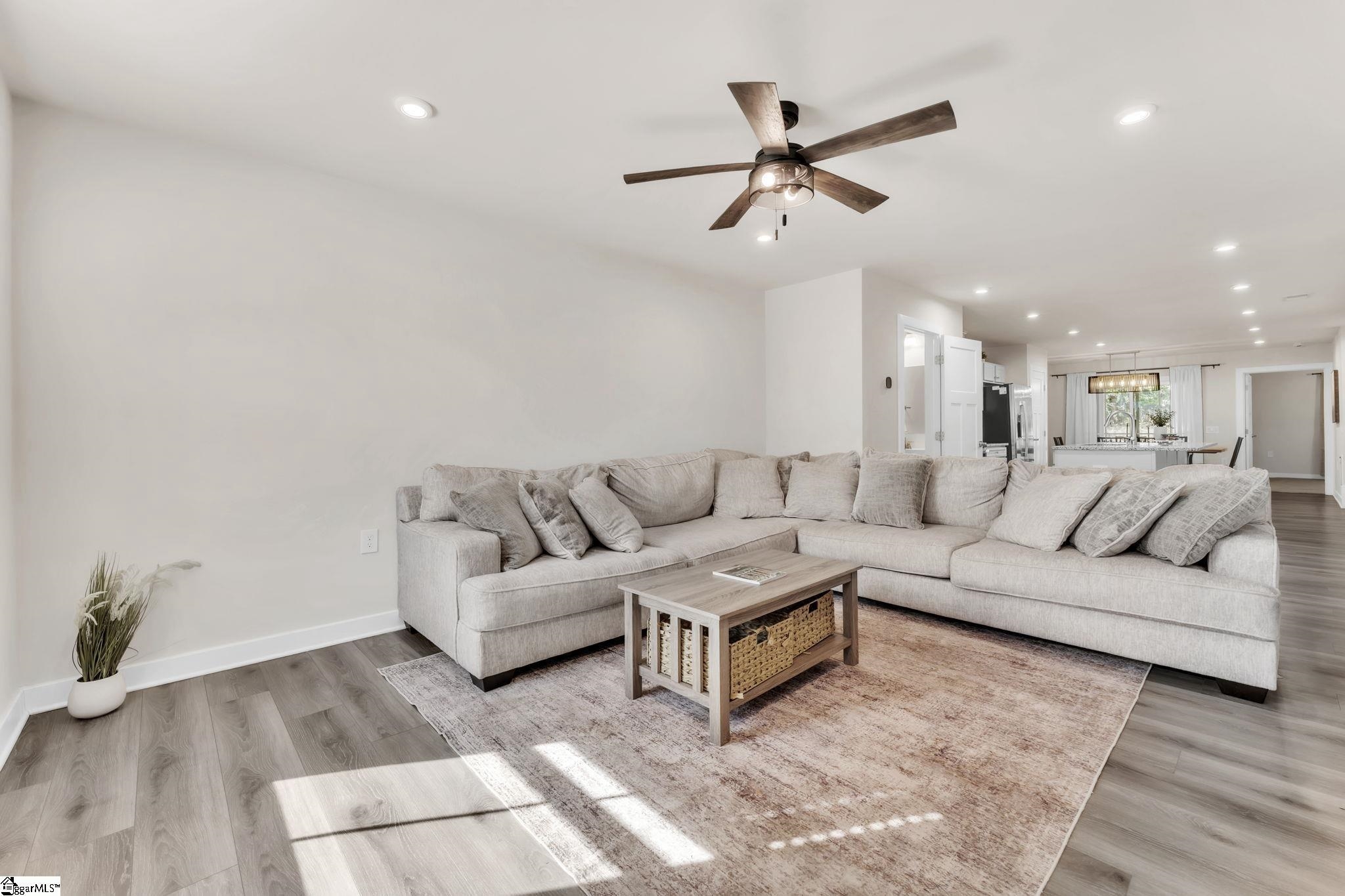 2nd image of 332 Kensley Dr, Greenville, SC 29617 | MLS# SPN340104