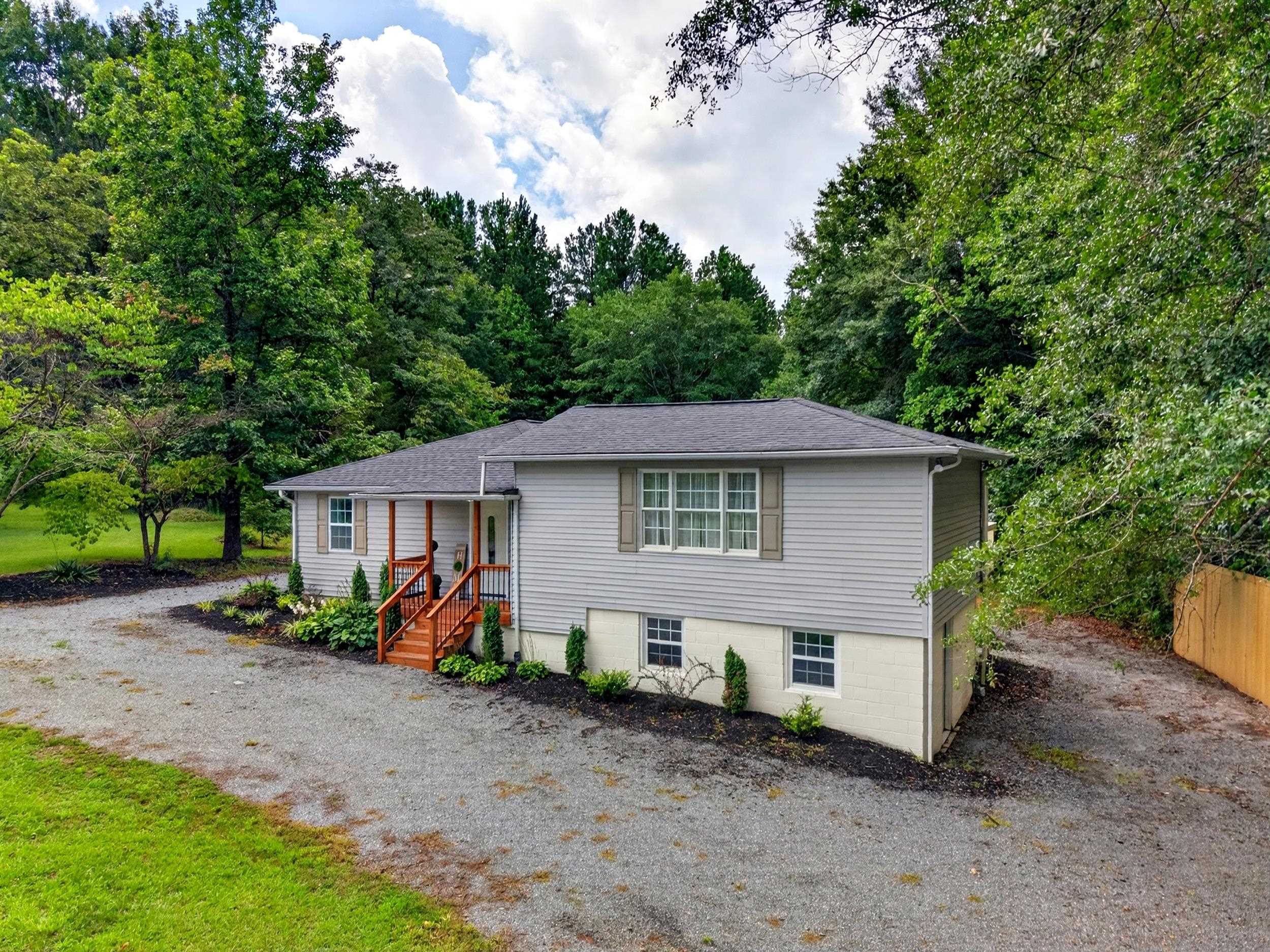 2nd image of 301 W Finger St, Landrum, SC 29356 | MLS# SPN340128