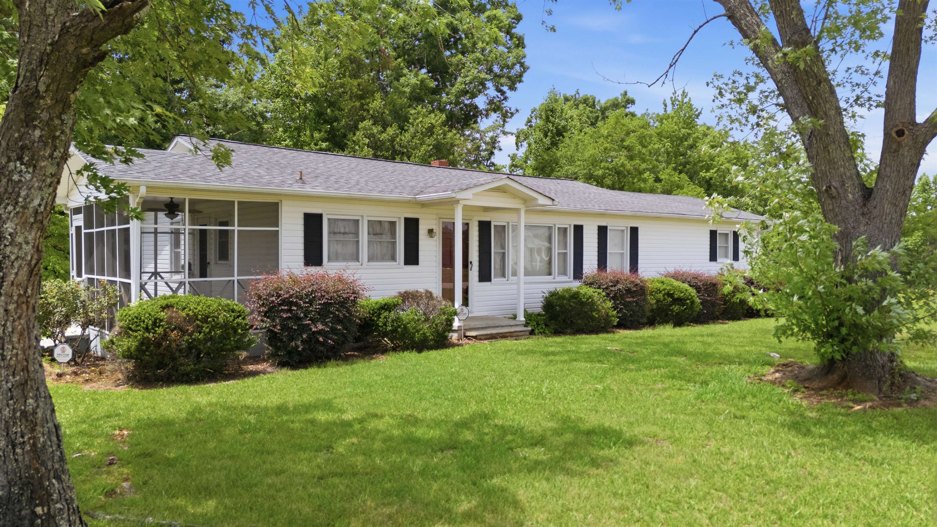 2nd image of 503 Cooley Springs School Rd, Chesnee, SC 29323 | MLS# SPN340141