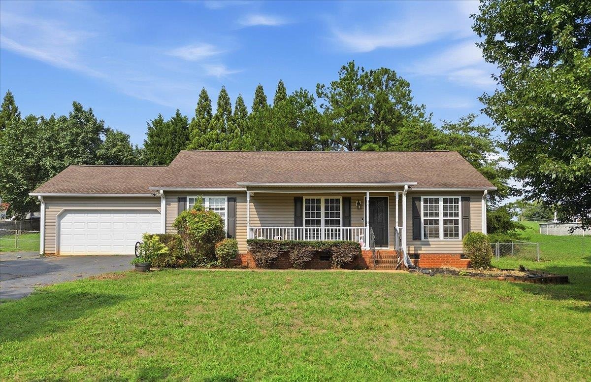 1st image of 113 Beaver Creek Dr, Chesnee, SC 29323 | MLS# SPN340146