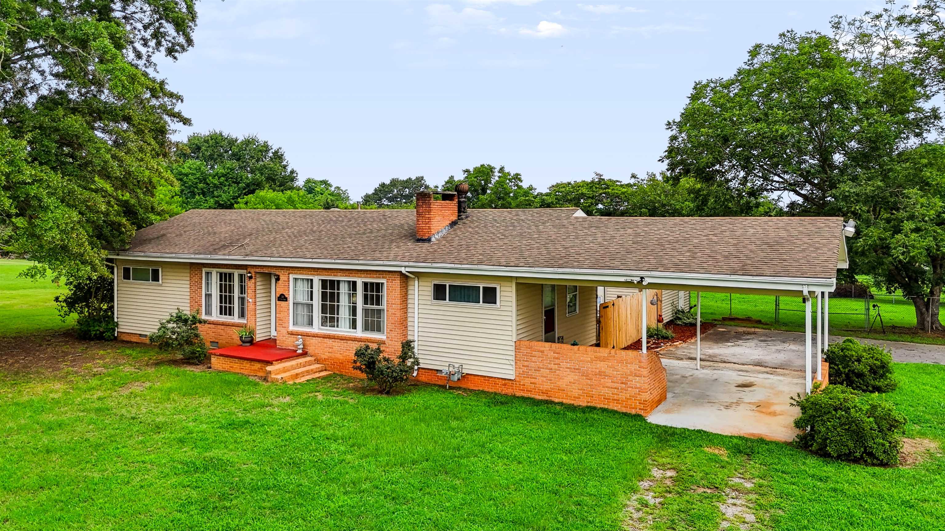 2nd image of 710 W Main St, Pacolet, SC 29372 | MLS# SPN340166